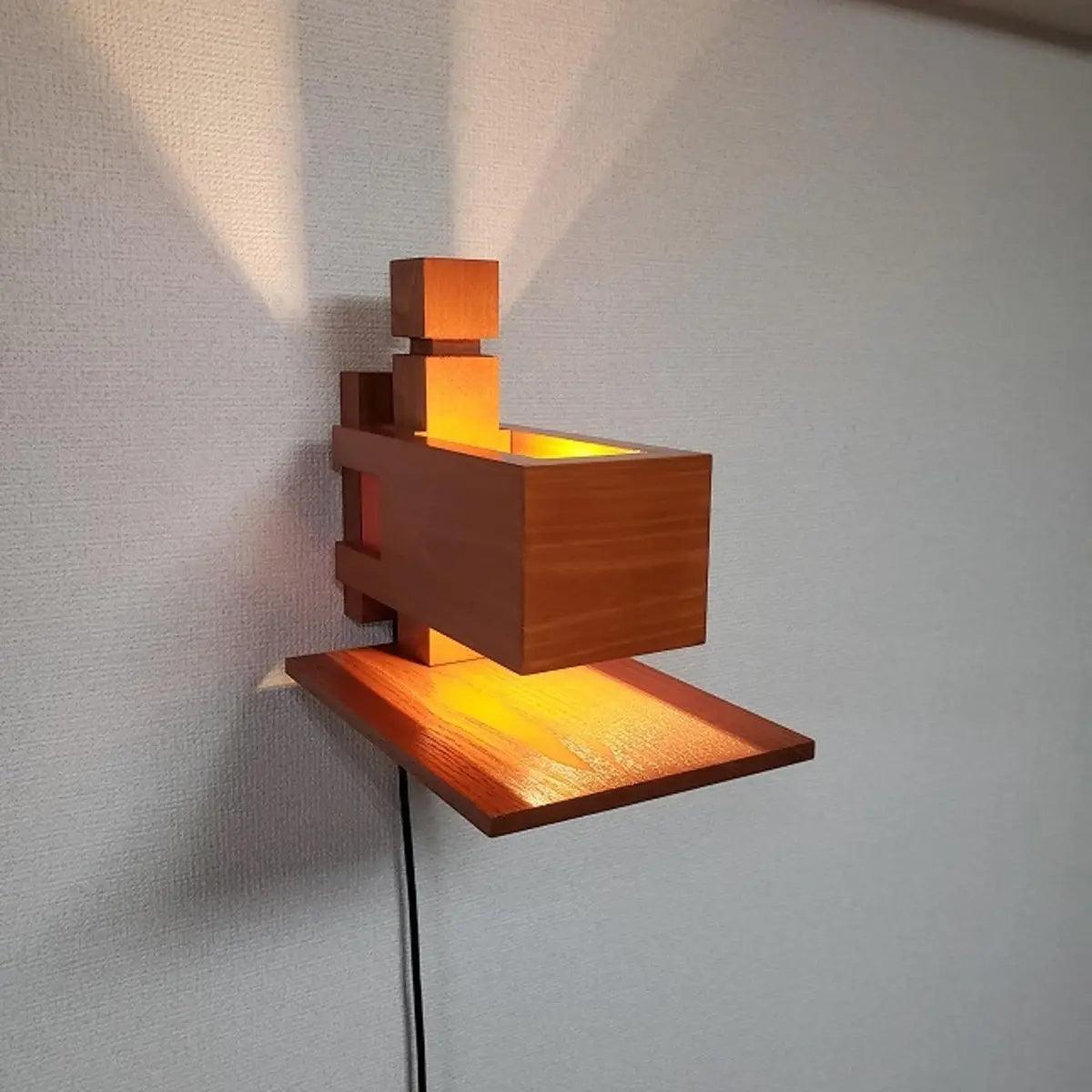 Taliesin Wall Lamp - Lumpaz