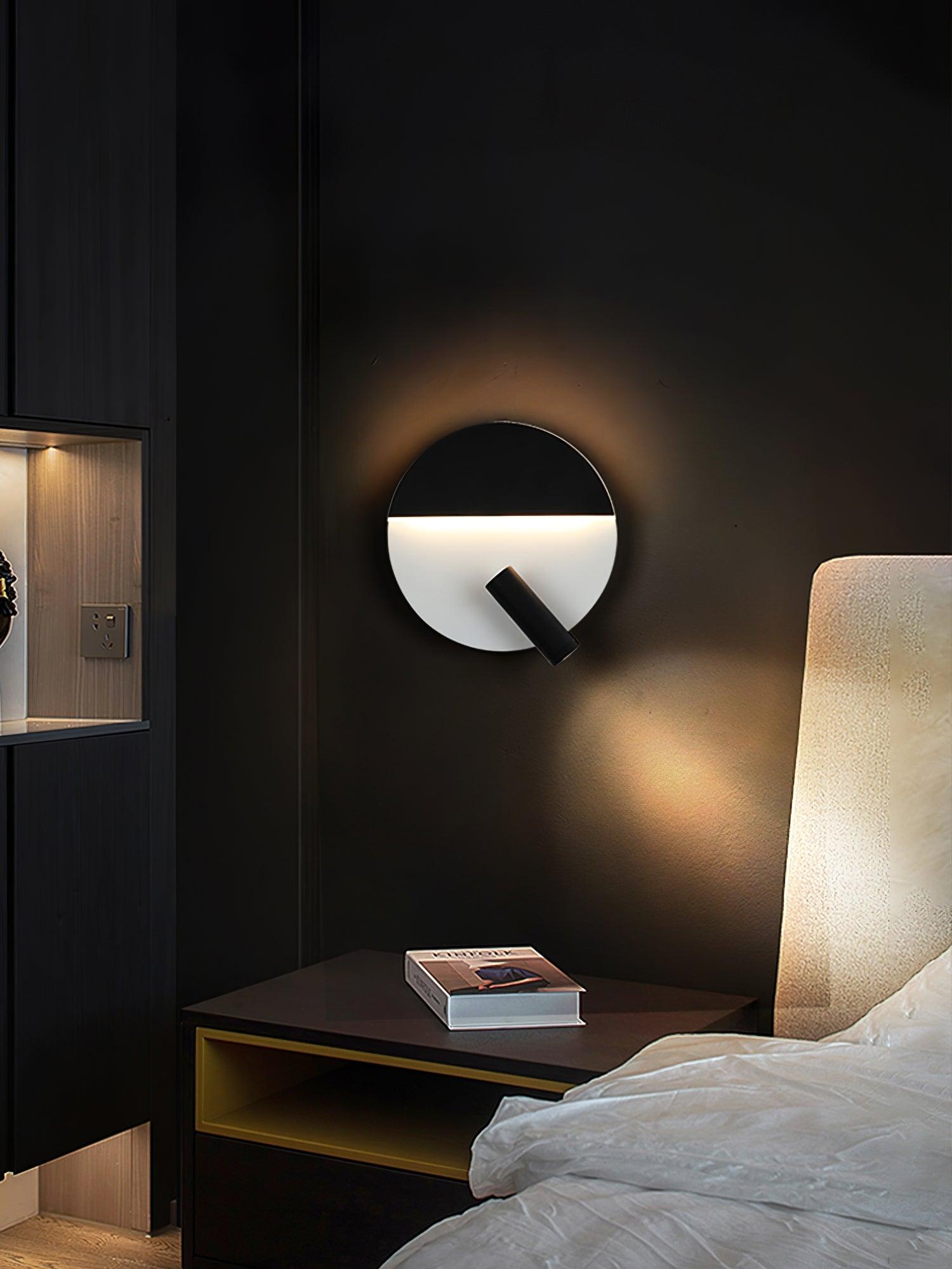 Kneeland Rotatable Wall Lamp - Lumpaz