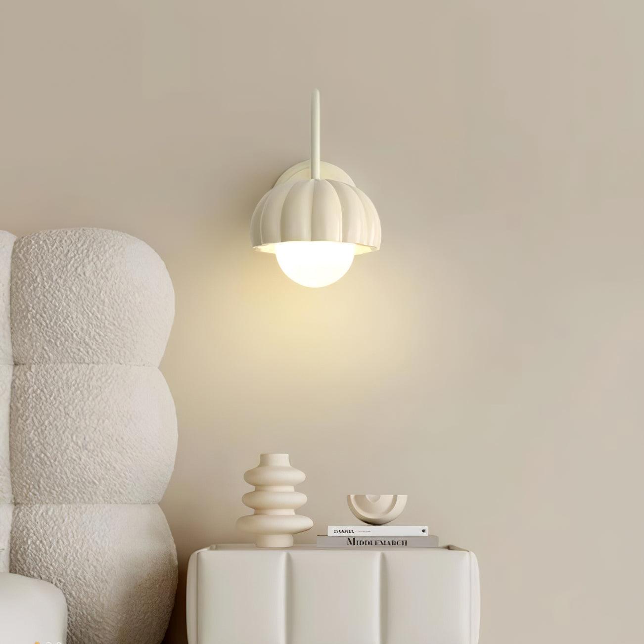 Creamy Pumpkin Wall Light - Lumpaz