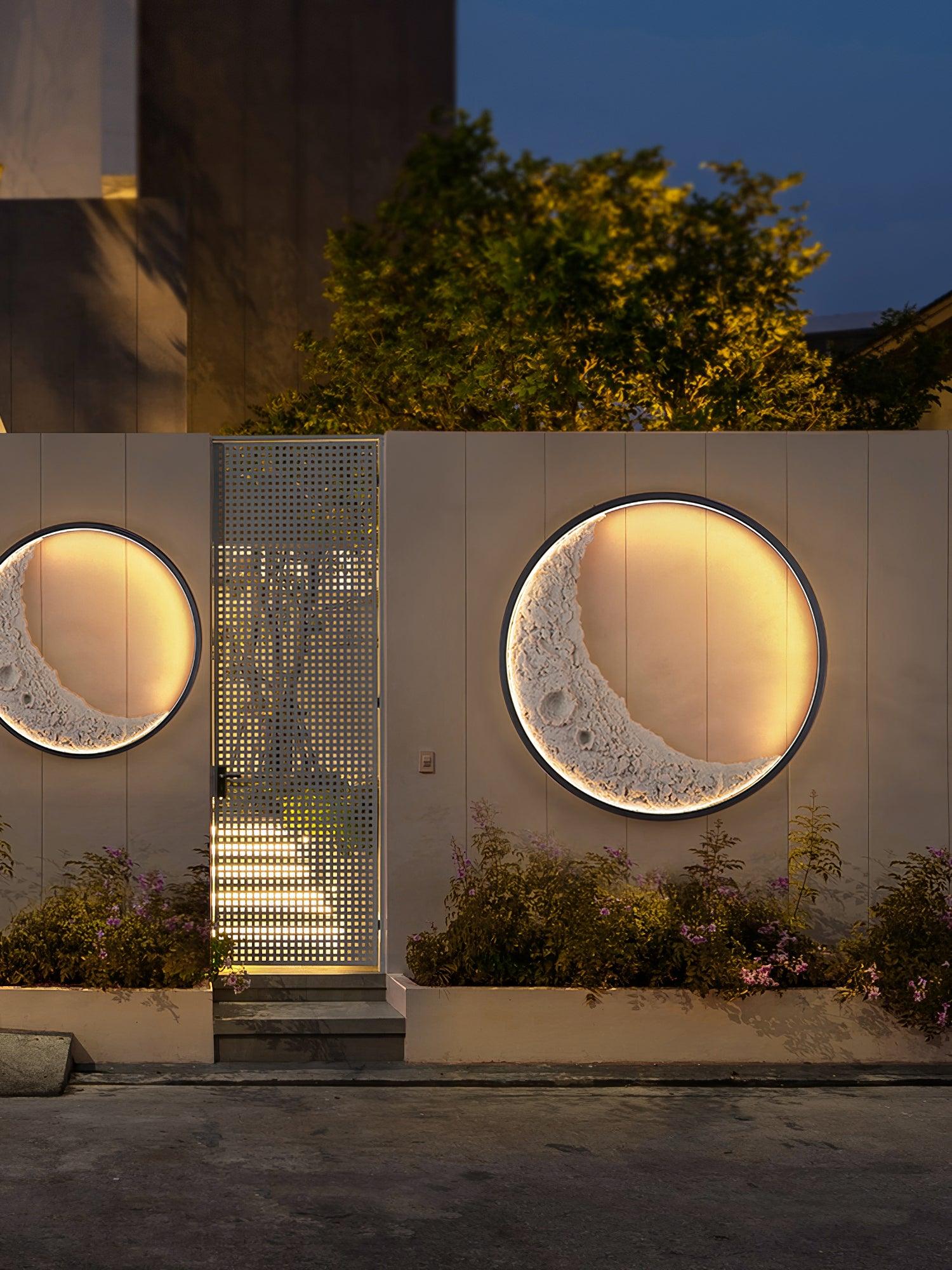 Moon Wall Lamp - Lumpaz