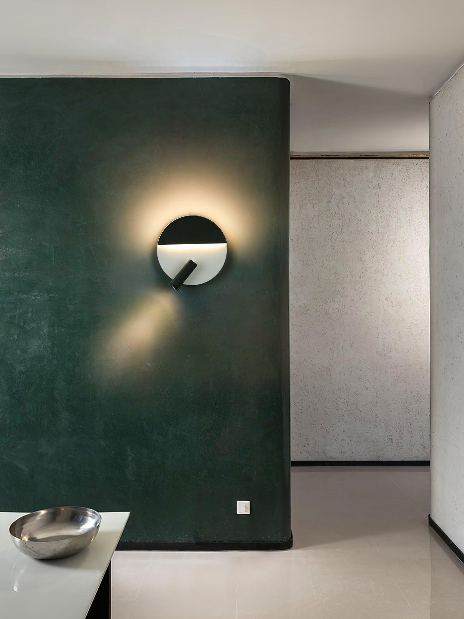 Kneeland Rotatable Wall Lamp - Lumpaz