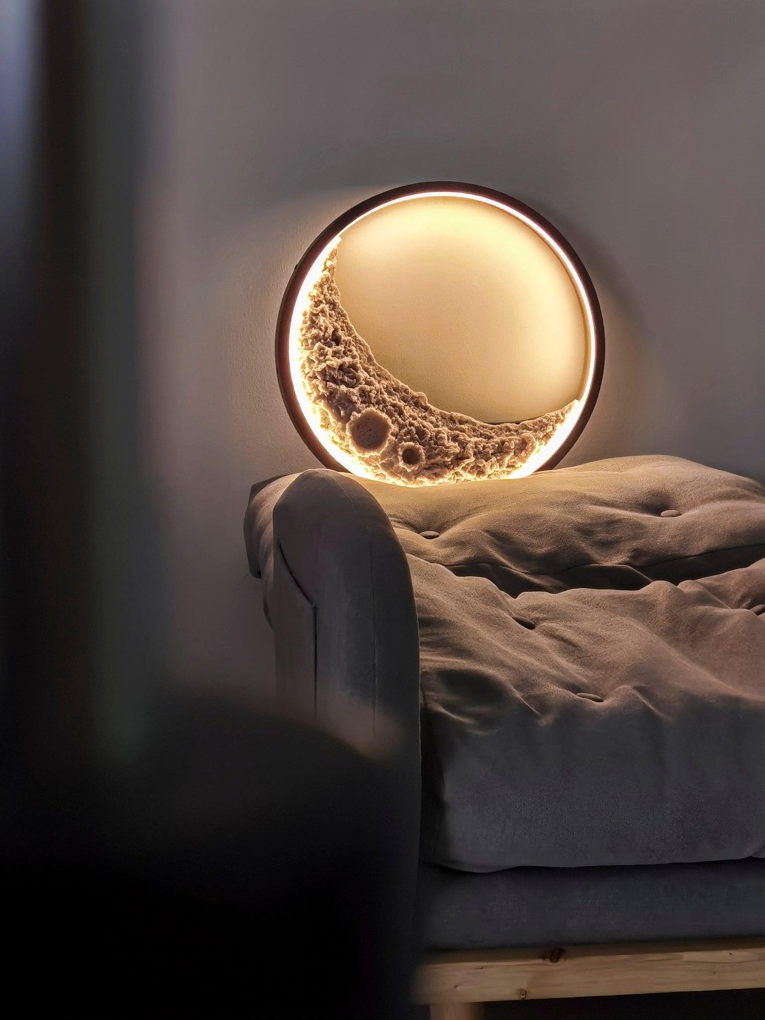 Moon Wall Lamp - Lumpaz