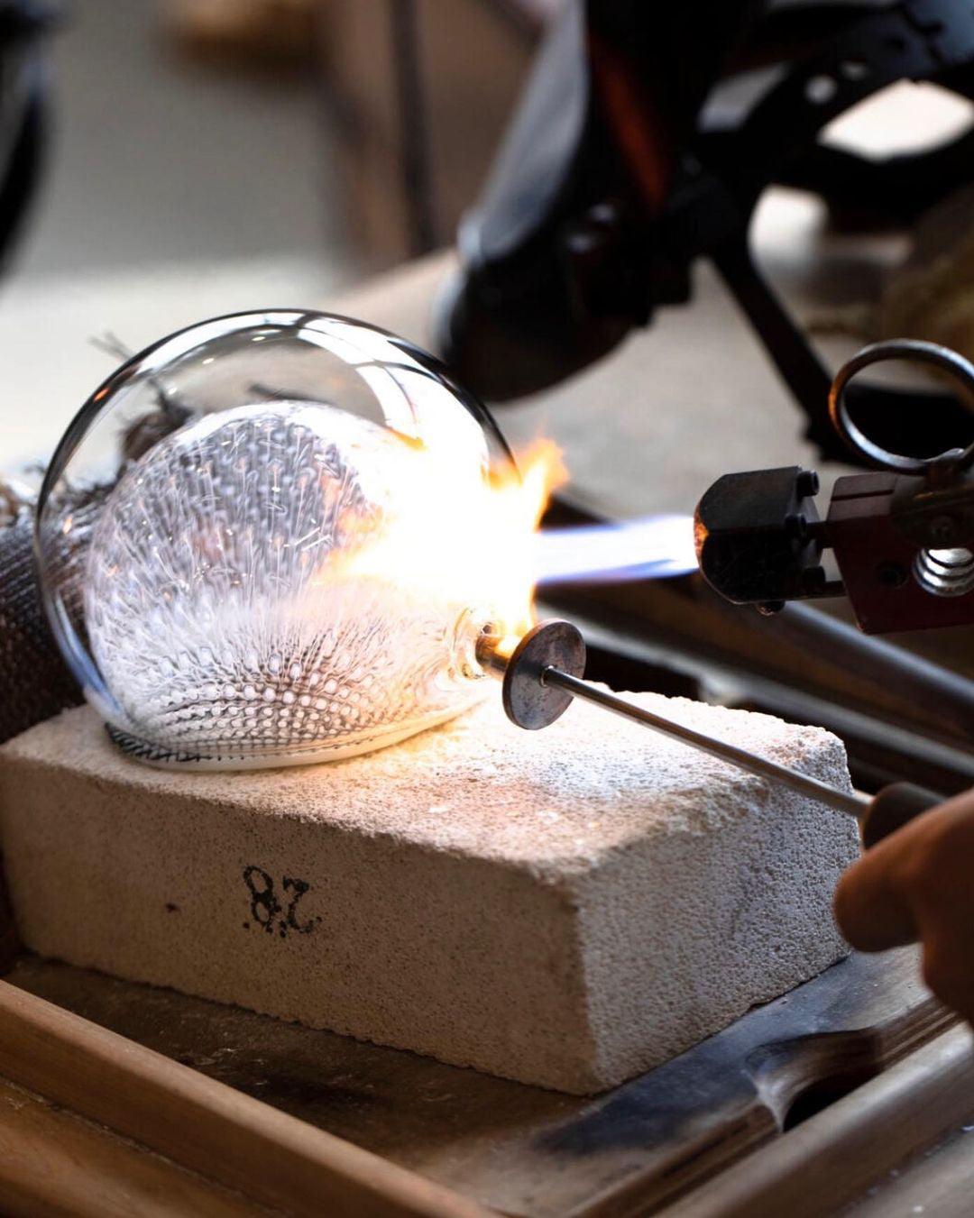 Mesh Glass  Wall Lamp - Lumpaz