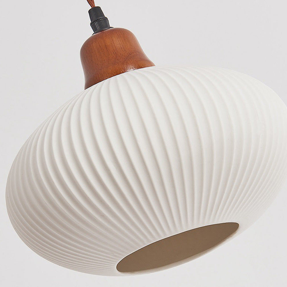 Vintage Nordic Ceramic White Pendant Light For Dining Room - Lumpaz