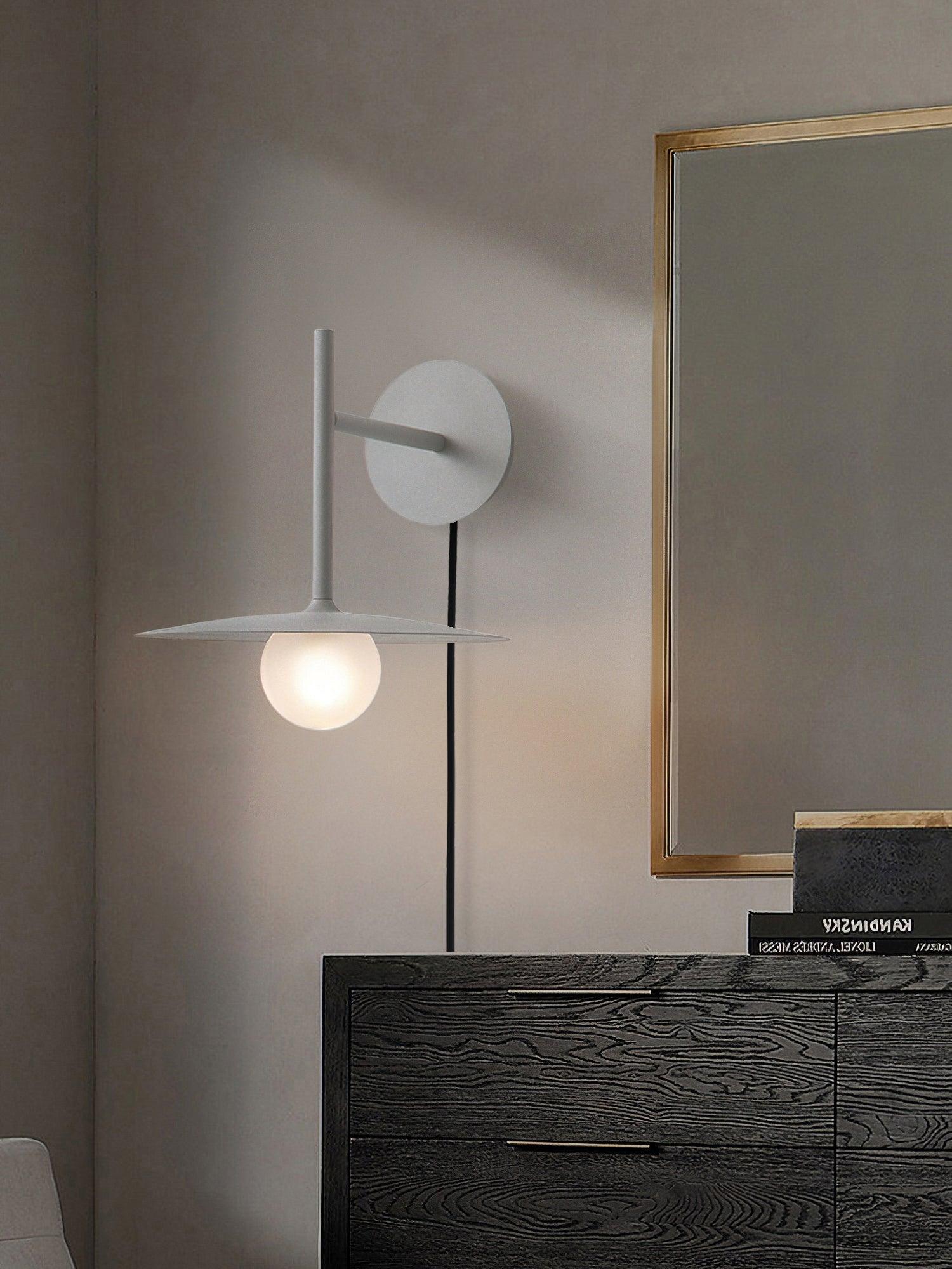 Gea Iron Plug-In Wall Lamp - Lumpaz