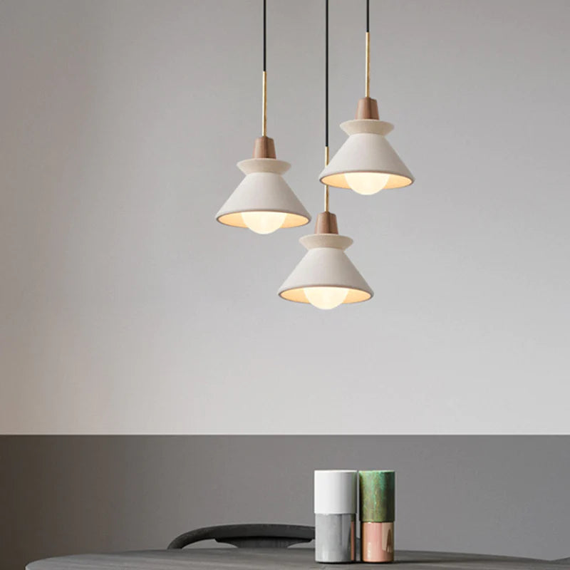 Modern White Concrete Cone Pendant Light - Lumpaz