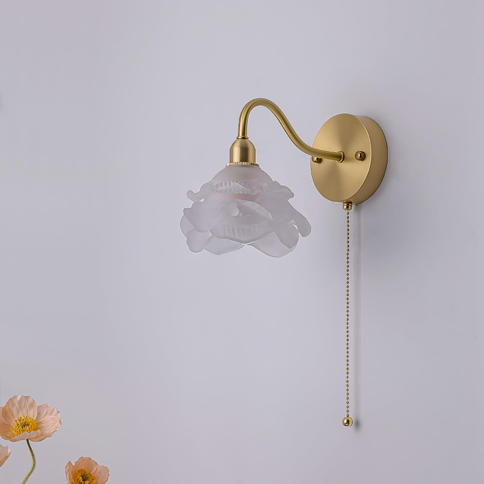 Rose Brass Wall Light - Lumpaz