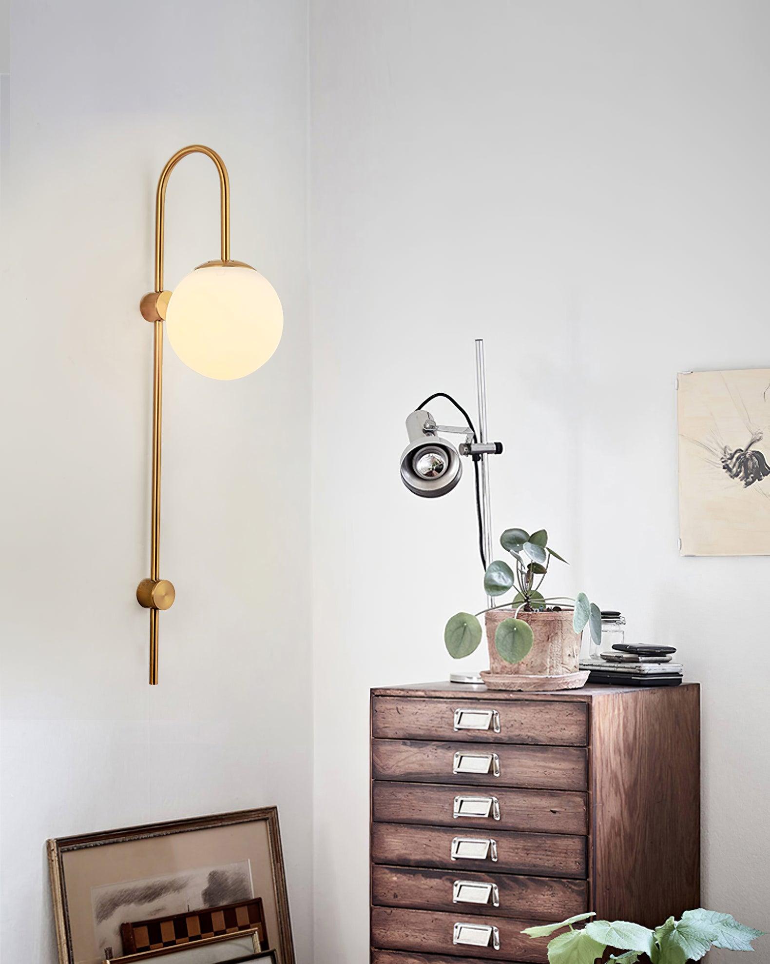 Erikson Sconce - Lumpaz