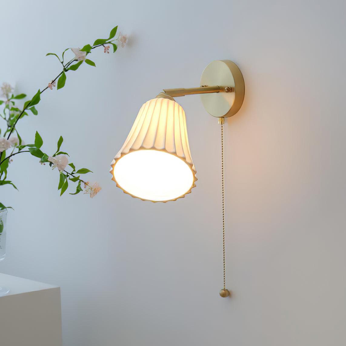 Trumpet Ceramic Wall Light - Lumpaz