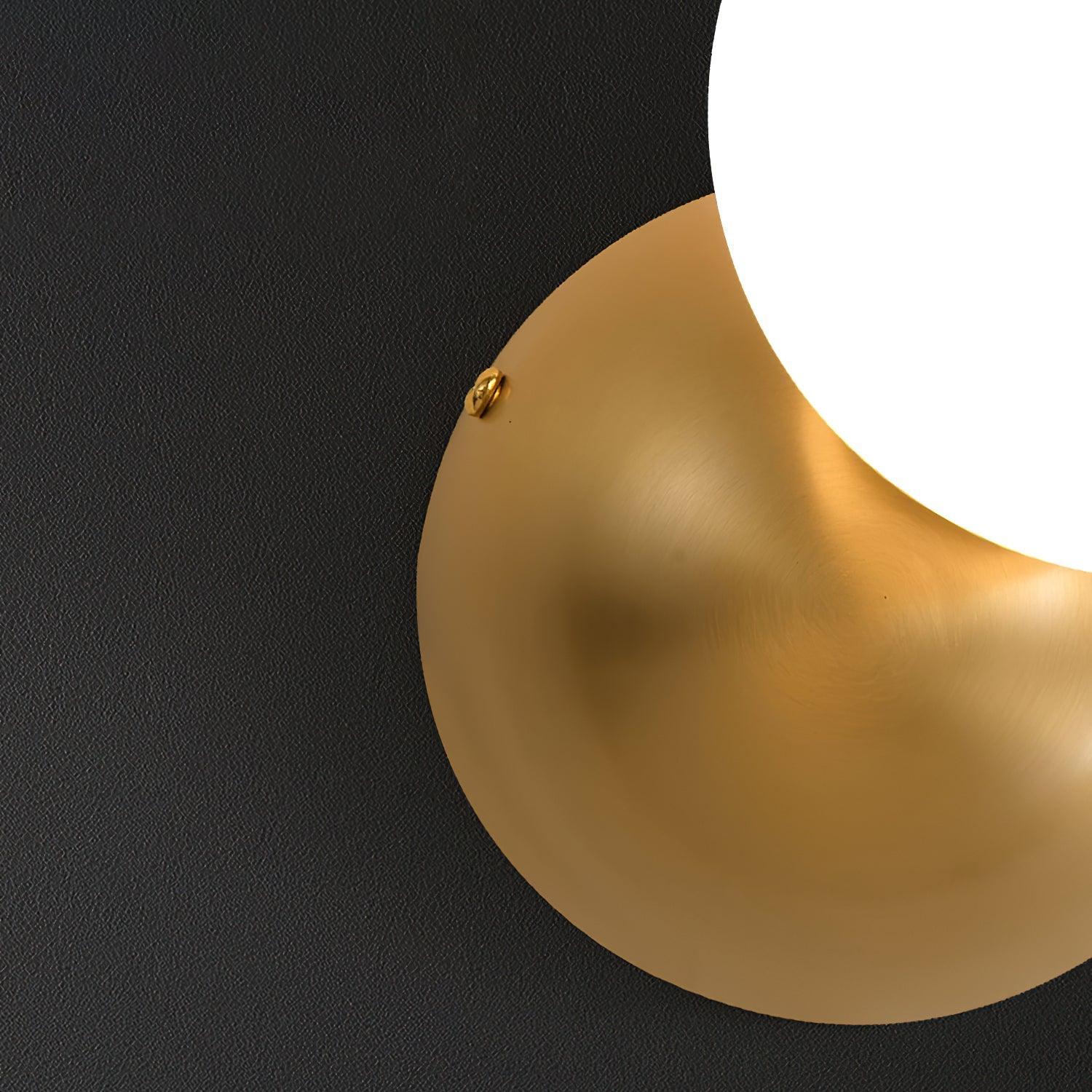 Single Globe Wall Light - Lumpaz