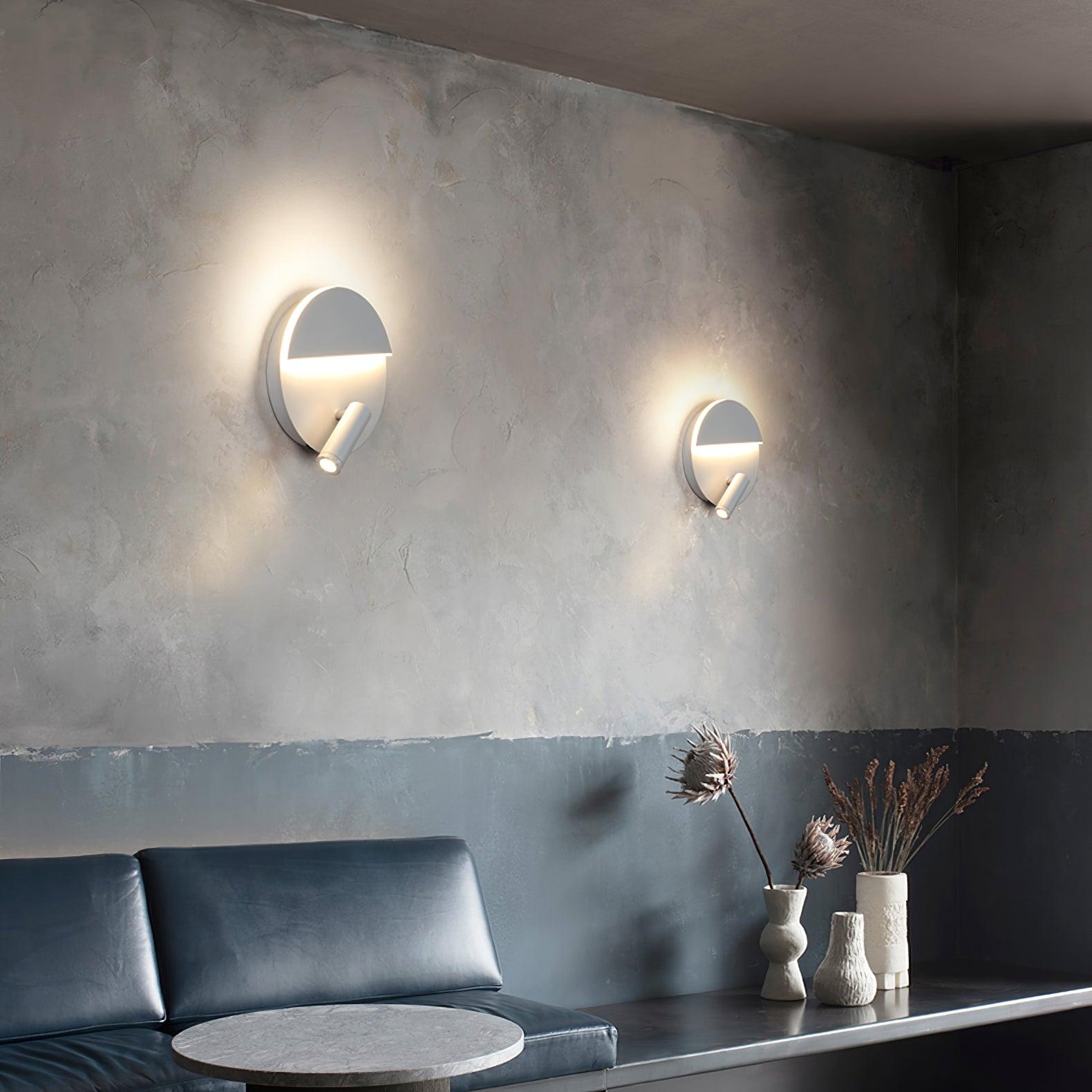 Kneeland Rotatable Wall Lamp - Lumpaz