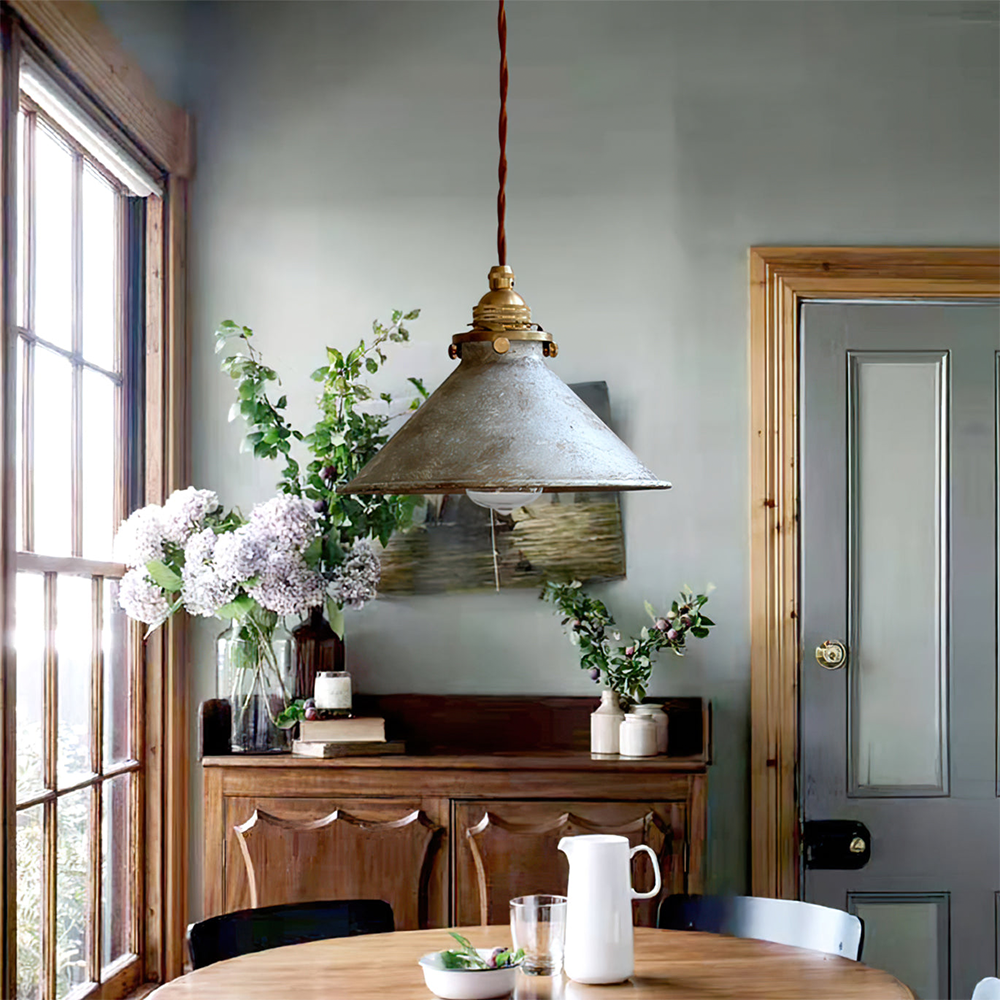 Retro Industrial Metal Fanale Pendant Light - Lumpaz