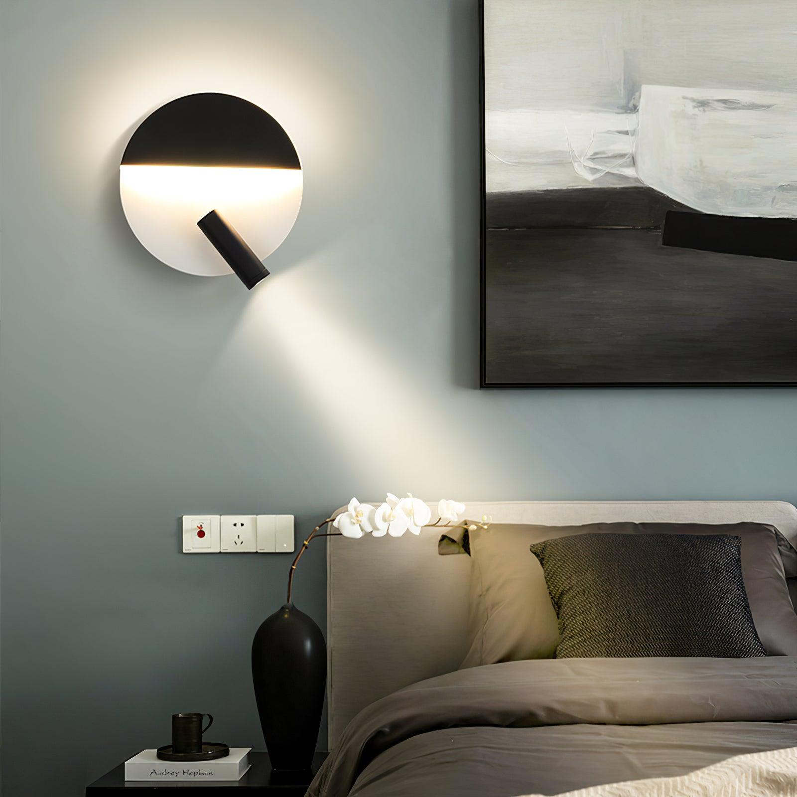 Kneeland Rotatable Wall Lamp - Lumpaz