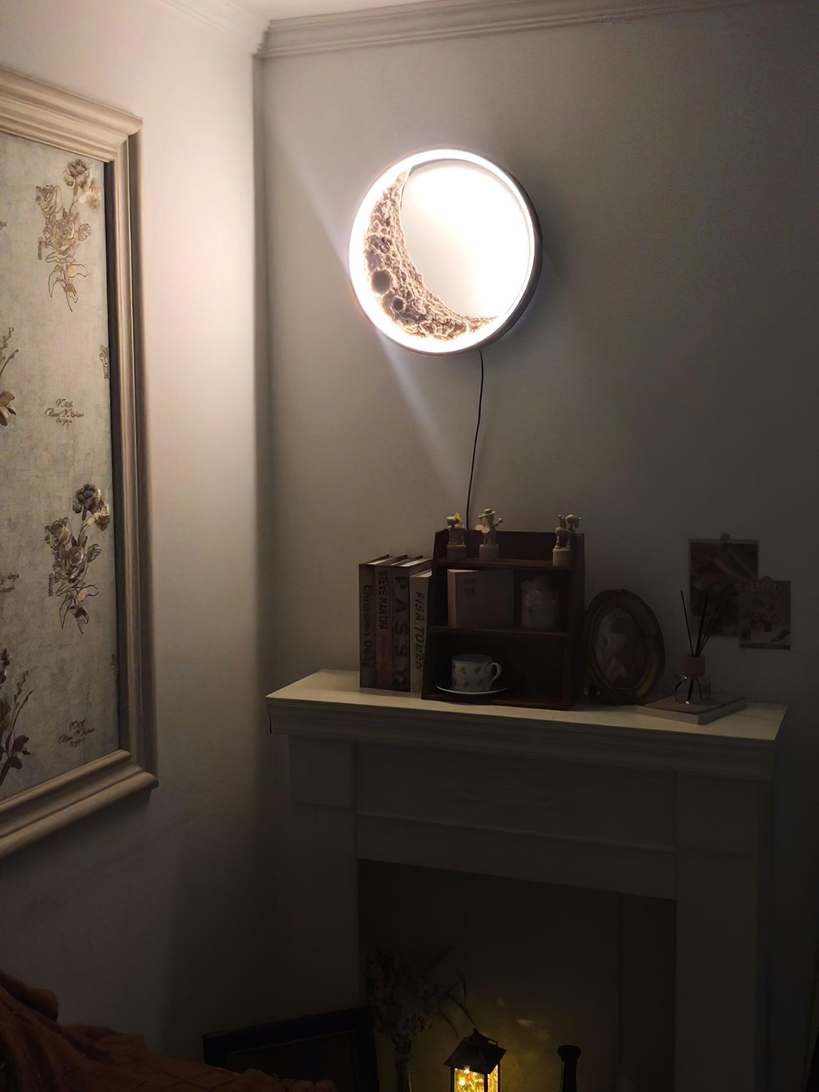 Moon Wall Lamp - Lumpaz
