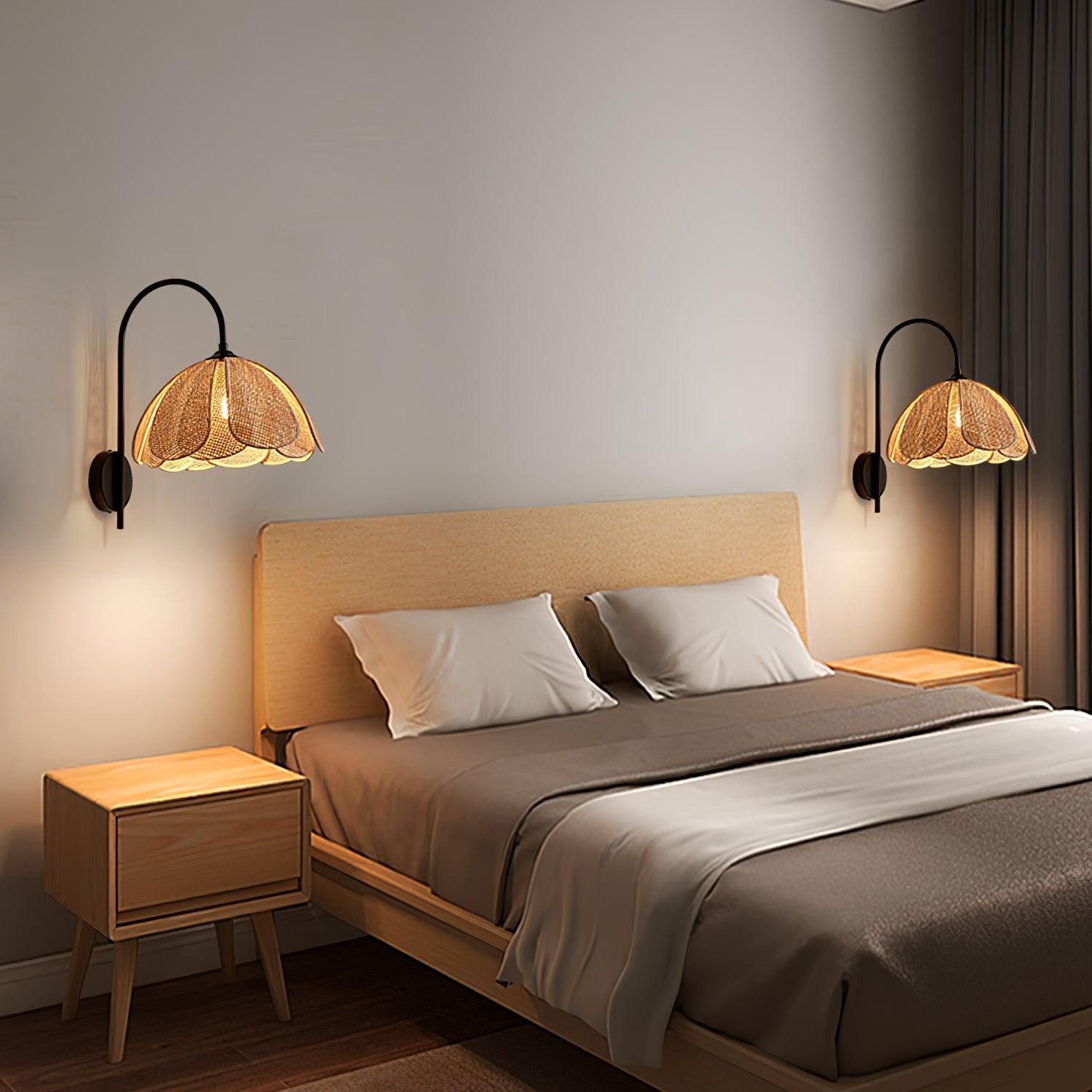 Rattan Petal Wall Lamp - Lumpaz