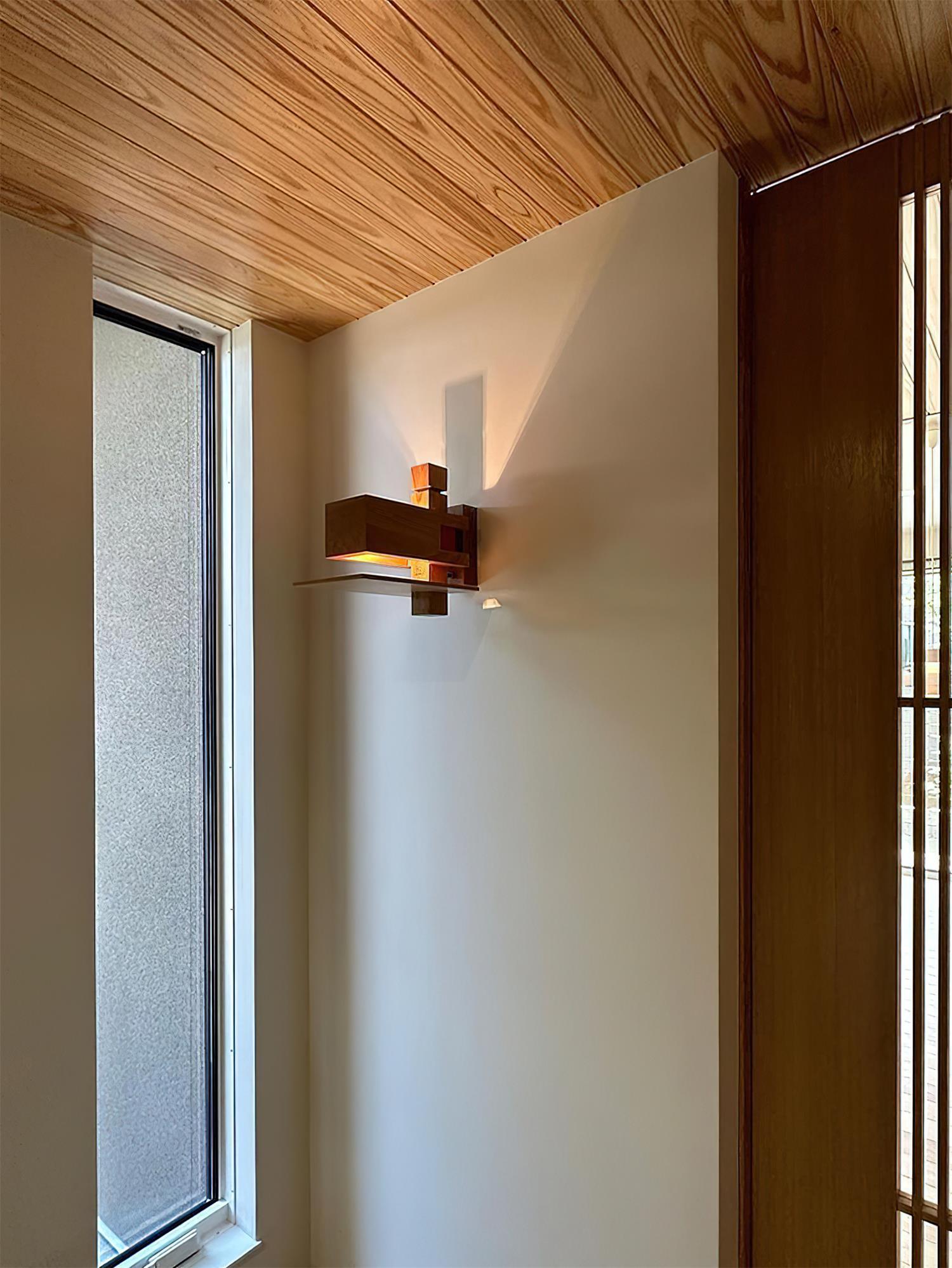 Taliesin Wall Lamp - Lumpaz