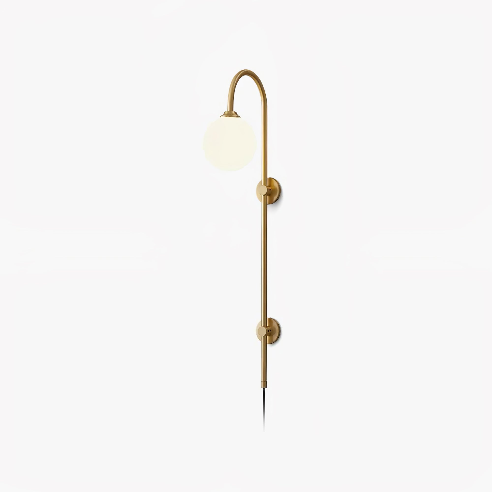 Globe Brass Wall Sconce - Lumpaz
