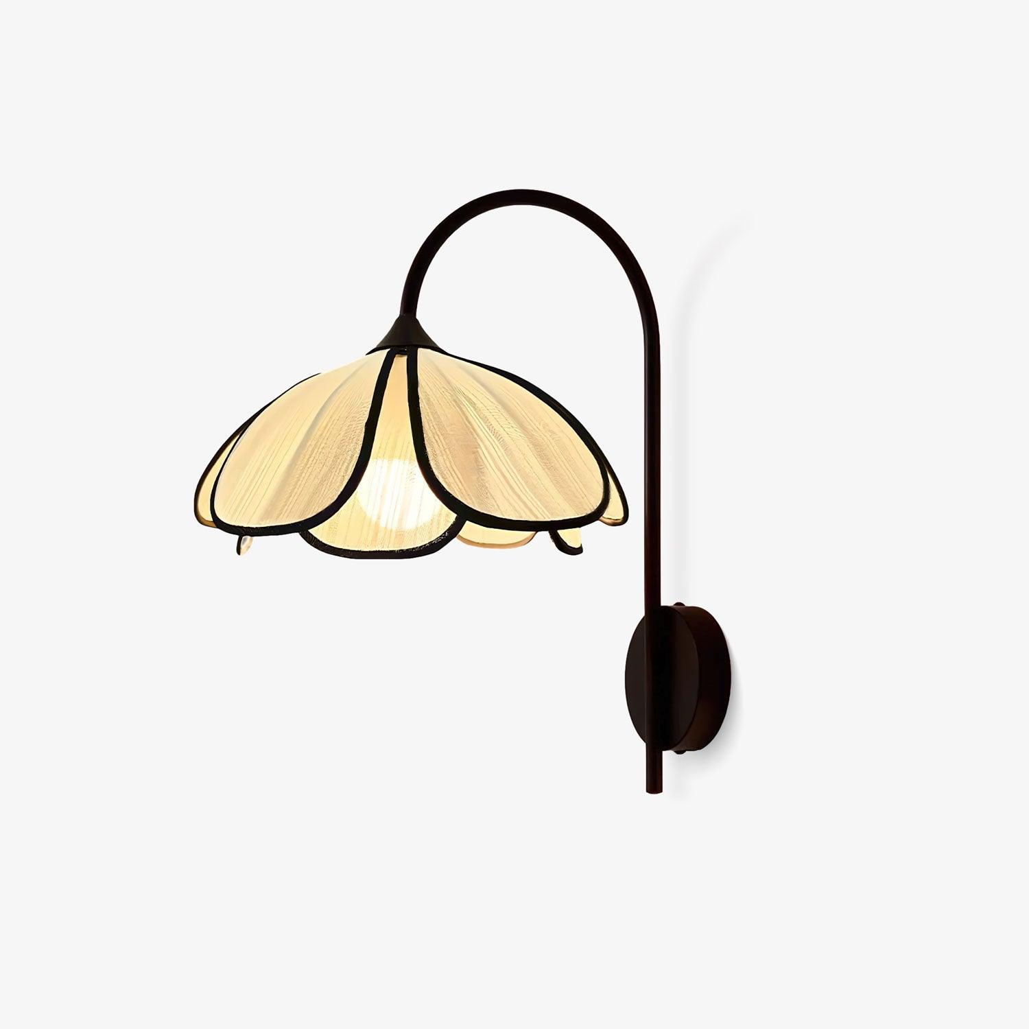 Burnt Petal Wall Lamp - Lumpaz