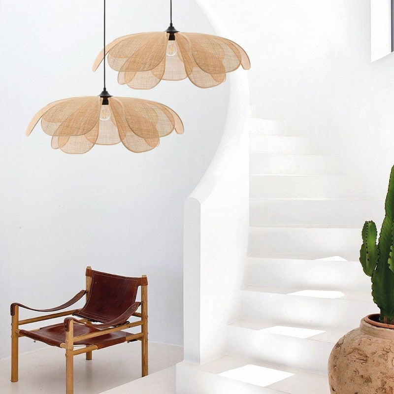 Rattan Petal Rustic Lamp Shade Pendant Light - Lumpaz