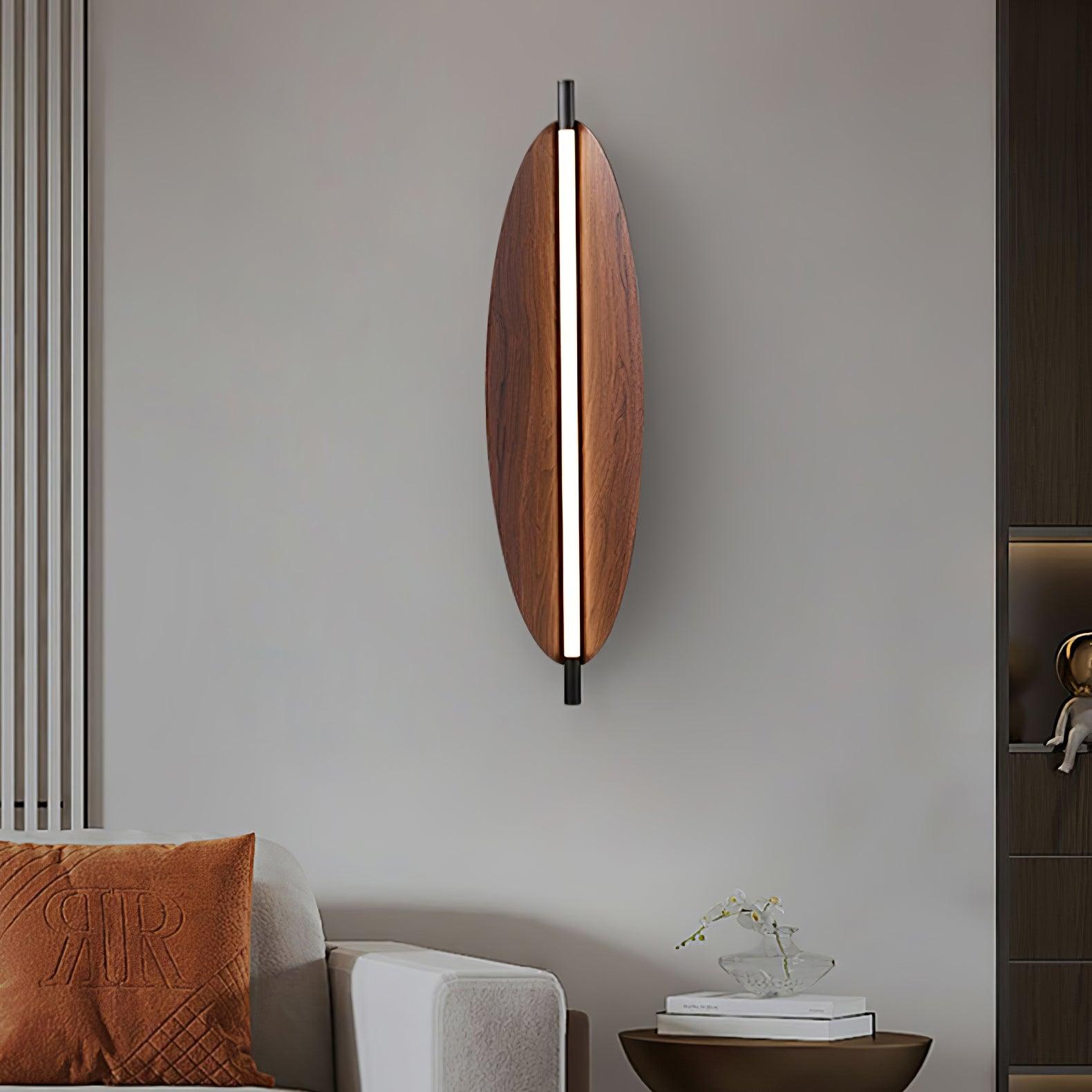Sleek Board Sconce - Lumpaz