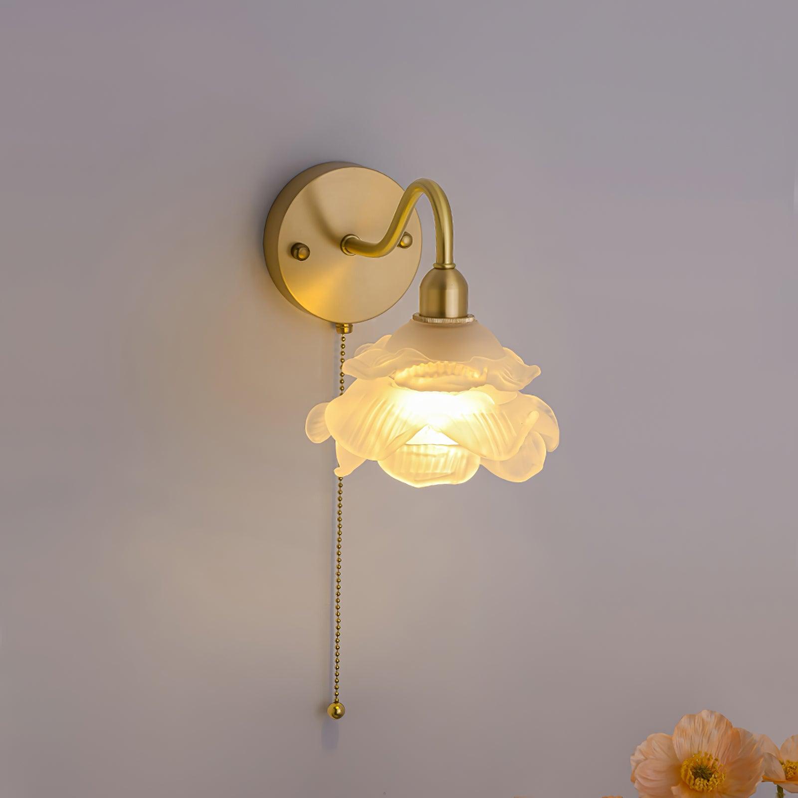 Rose Brass Wall Light - Lumpaz