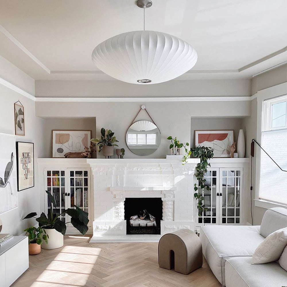 Nordic White Lantern Saucer Pendant Light For Living Room - Lumpaz