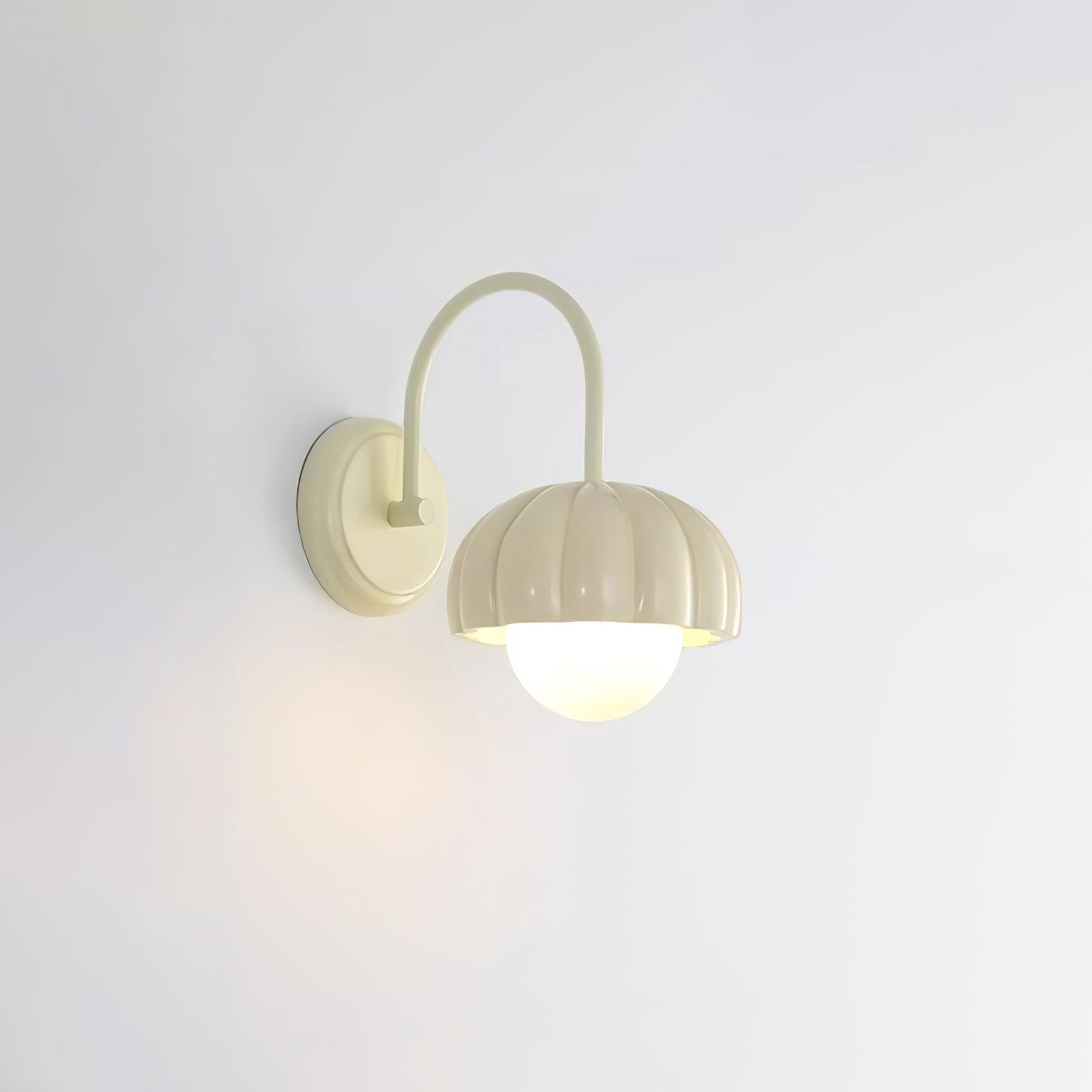 Creamy Pumpkin Wall Light - Lumpaz