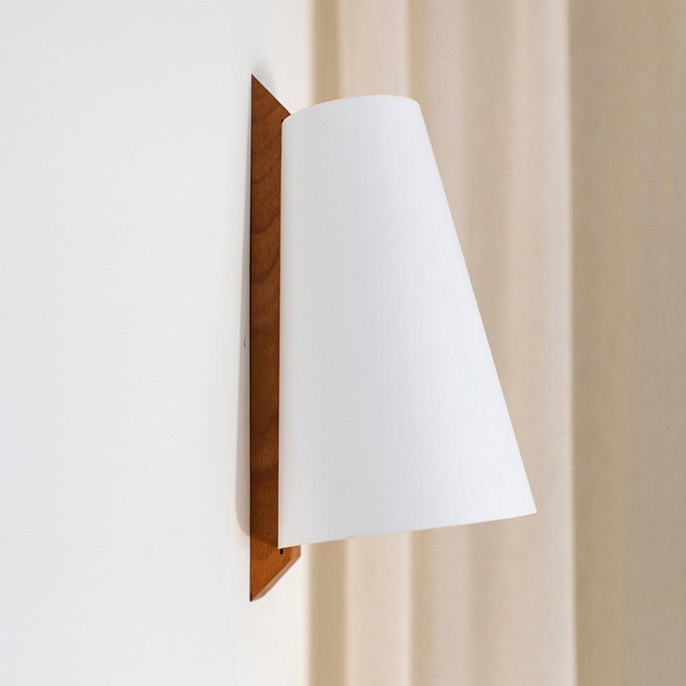 Lupe Wall Lamp - Lumpaz