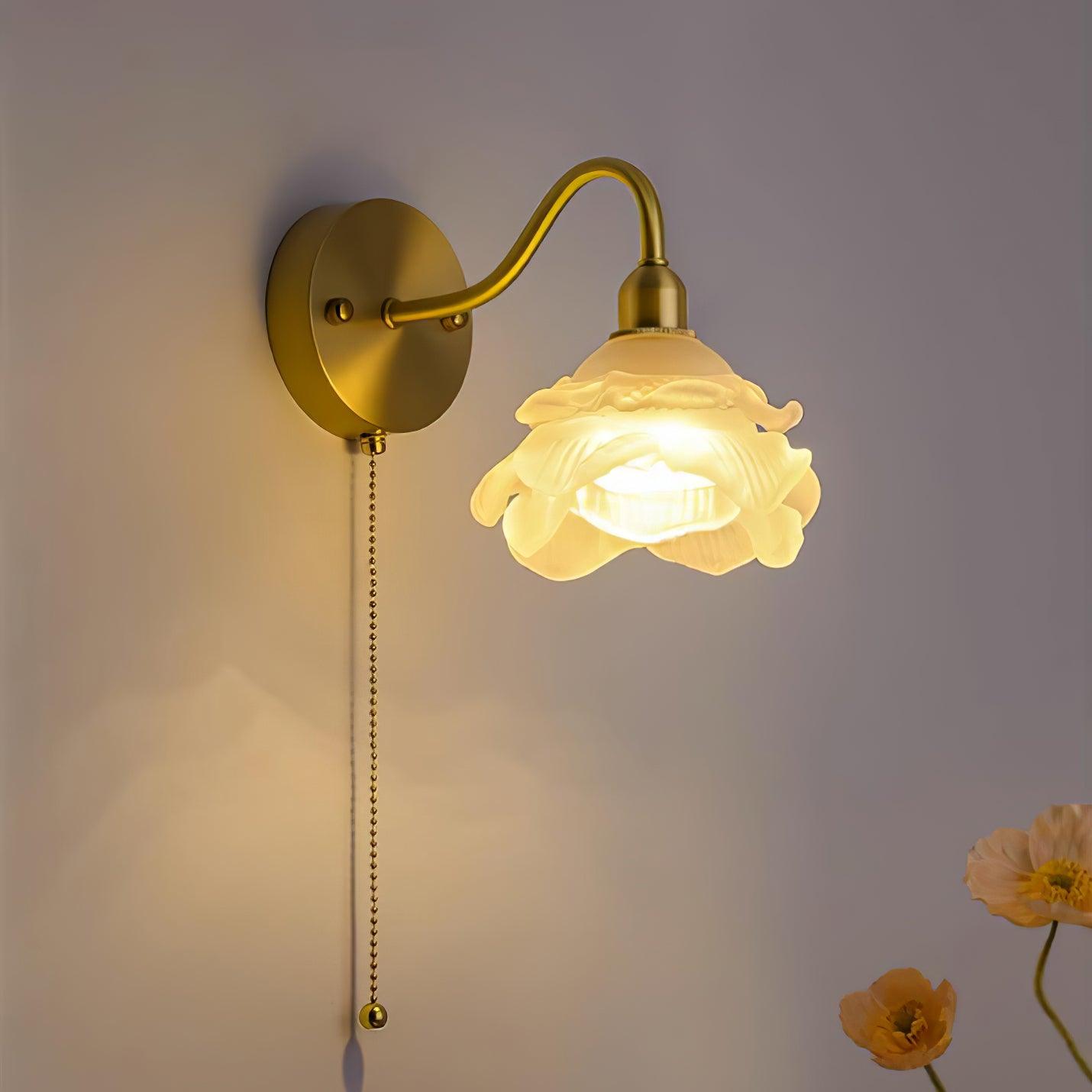 Rose Brass Wall Light - Lumpaz