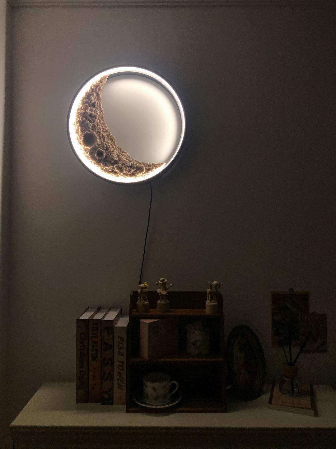 Moon Wall Lamp - Lumpaz