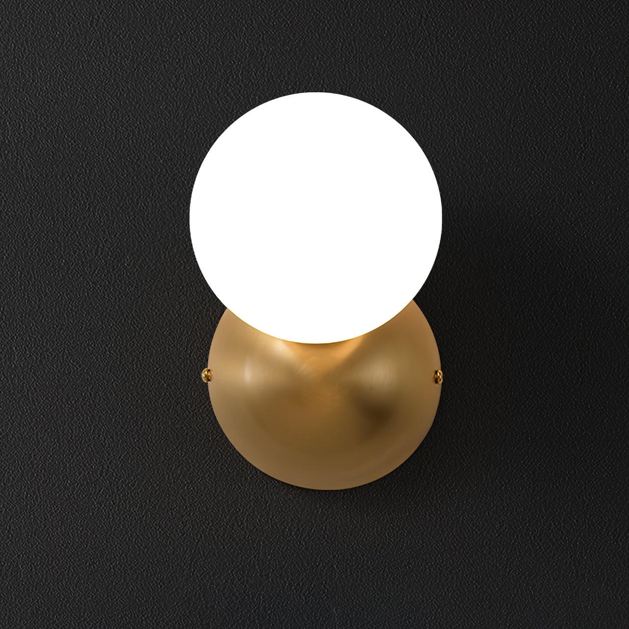 Single Globe Wall Light - Lumpaz