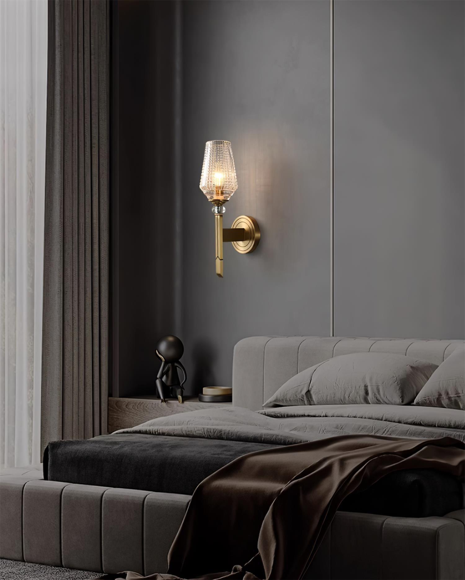 Devora Brass Wall Lamp - Lumpaz