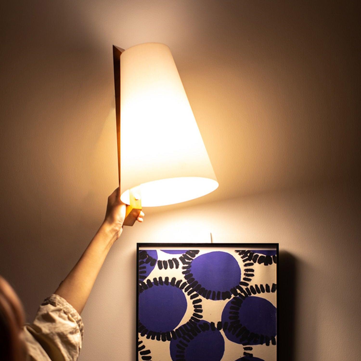 Lupe Wall Lamp - Lumpaz