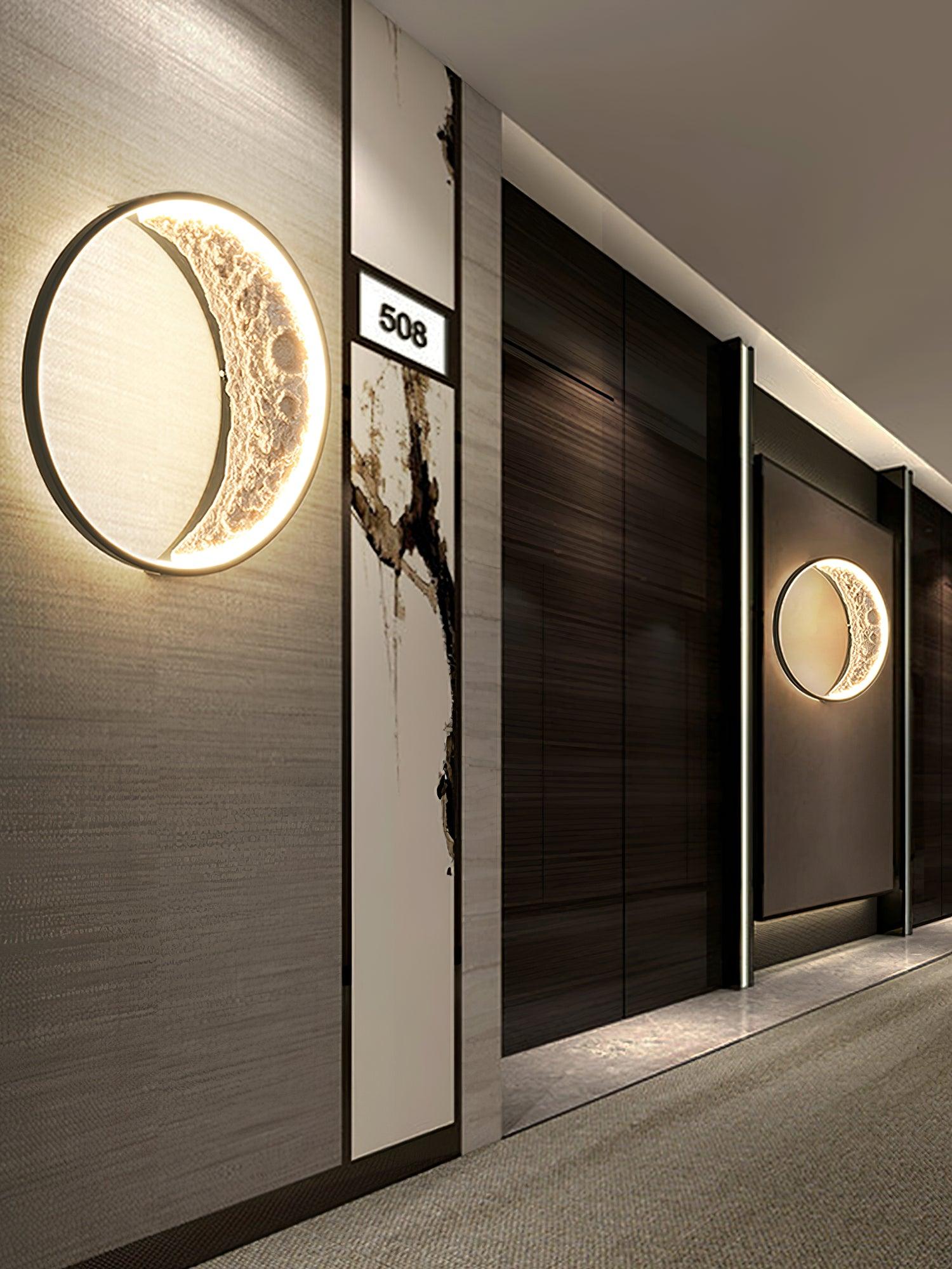 Moon Wall Lamp - Lumpaz