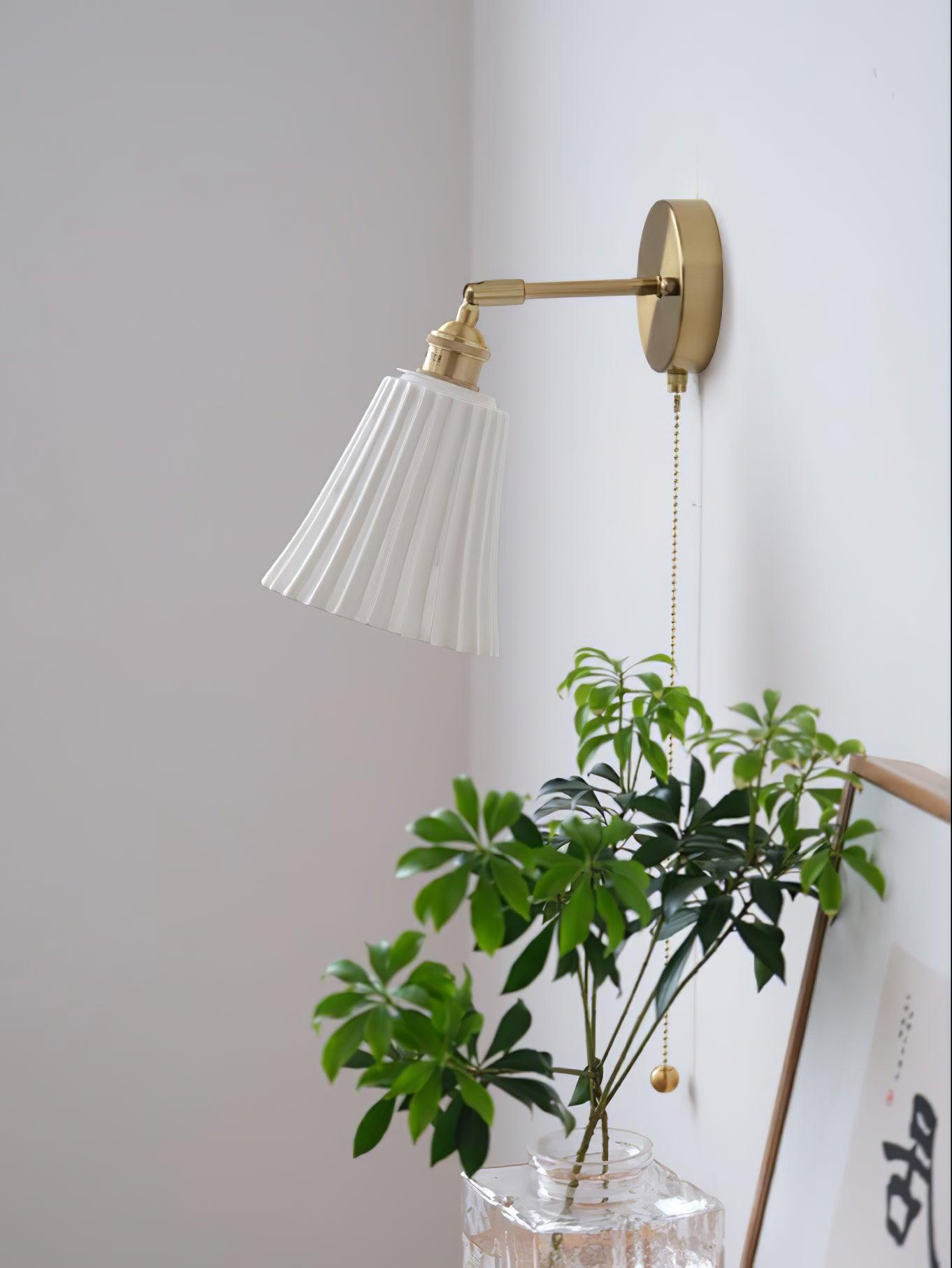 Trumpet Ceramic Wall Light - Lumpaz
