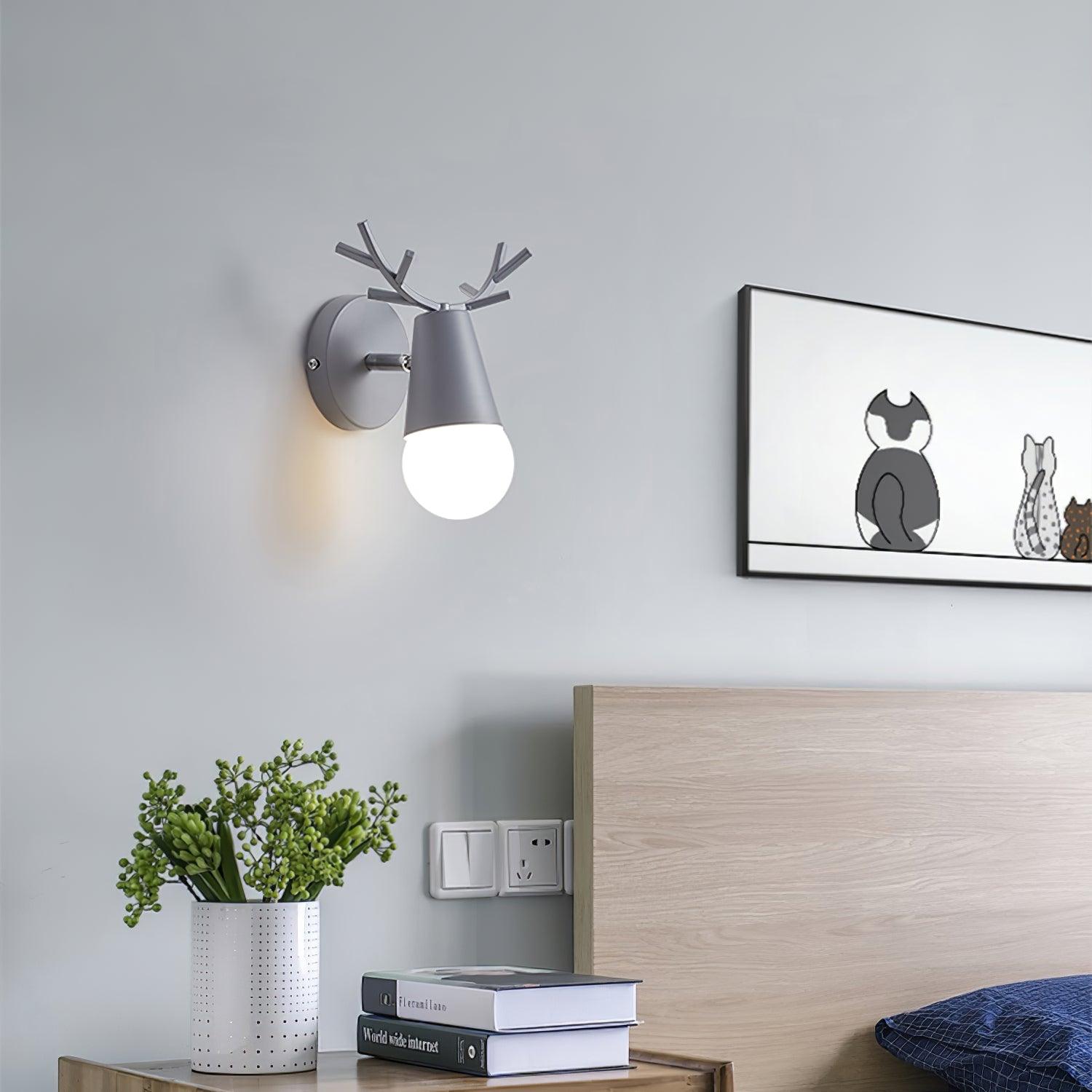 Yeknu Antler Wall Lamp - Lumpaz