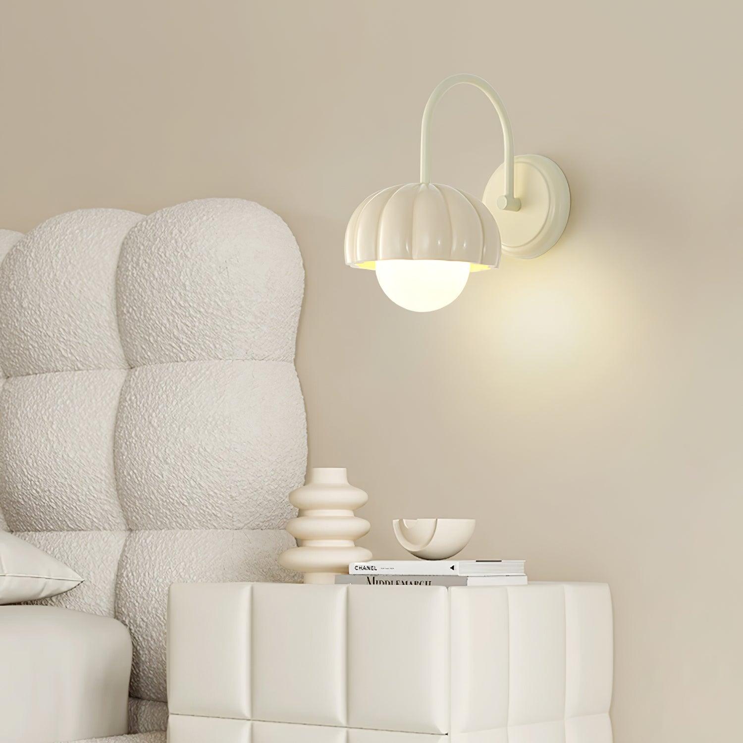 Creamy Pumpkin Wall Light - Lumpaz