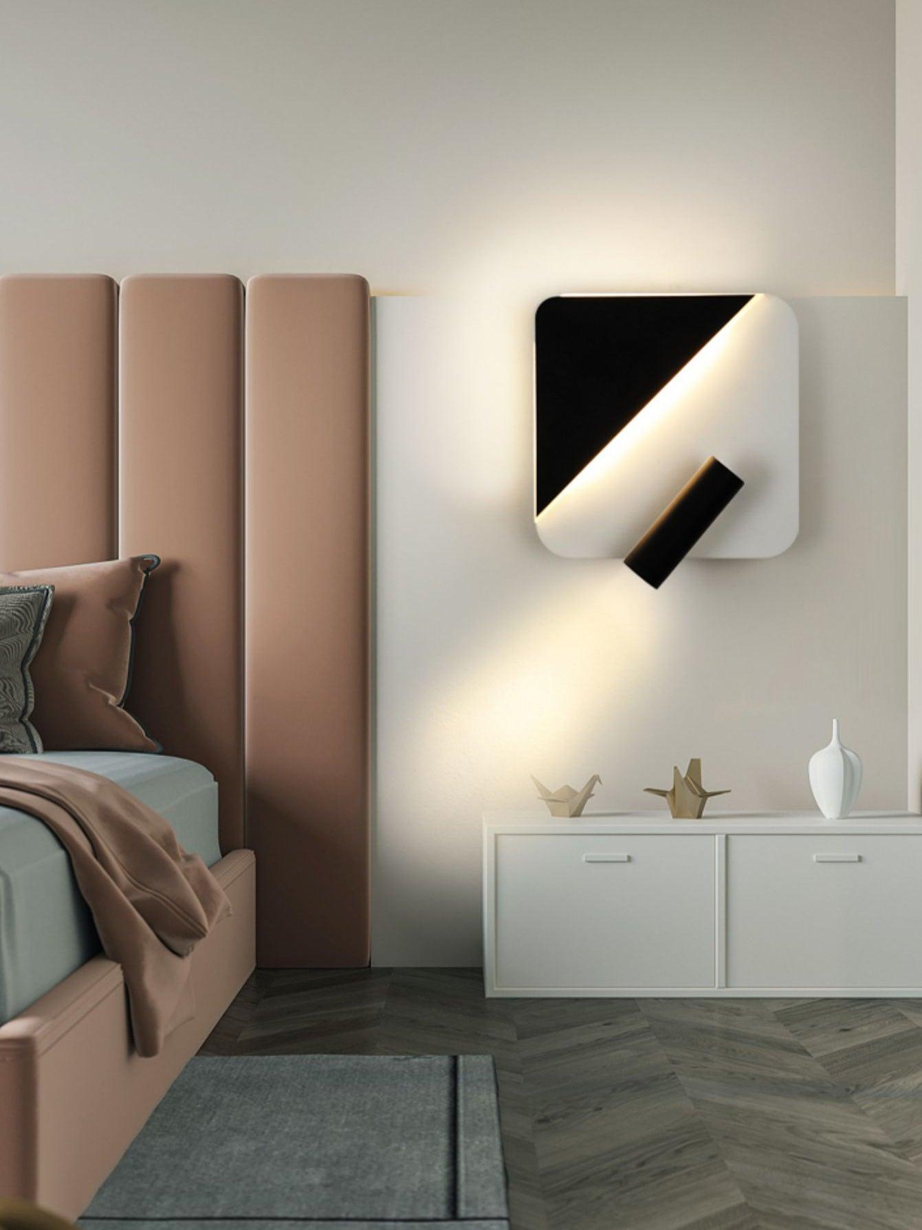 Kneeland Rotatable Wall Lamp - Lumpaz