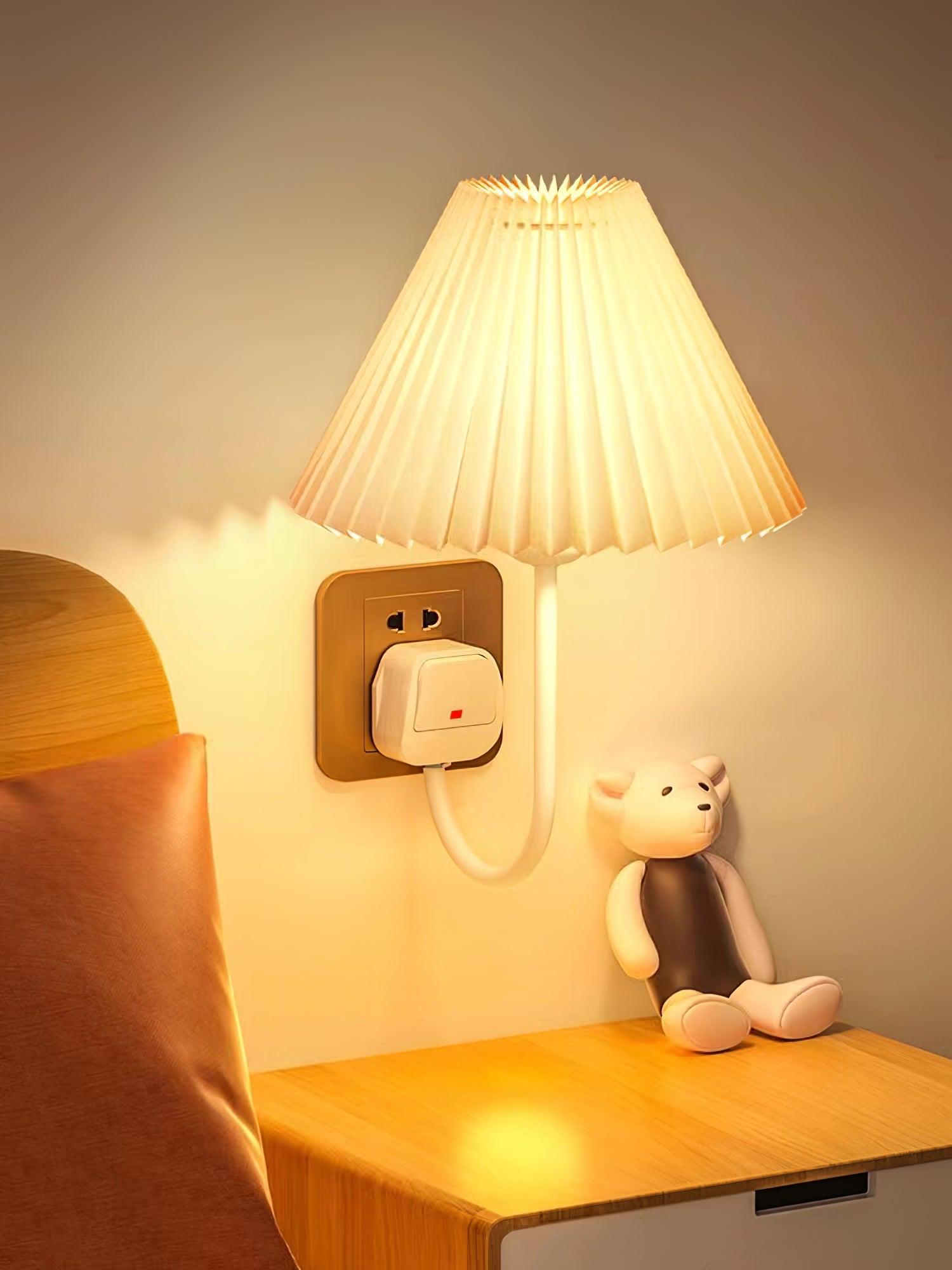 Plug-in Wall Light - Lumpaz