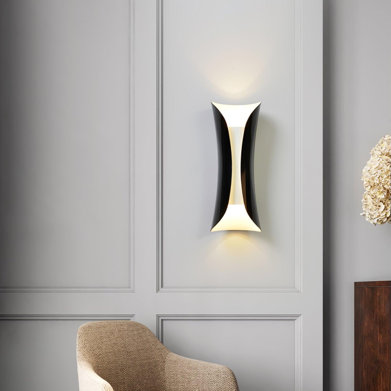 Small Waist Wall Lamp - Lumpaz