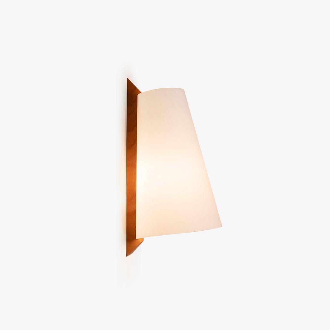 Lupe Wall Lamp - Lumpaz