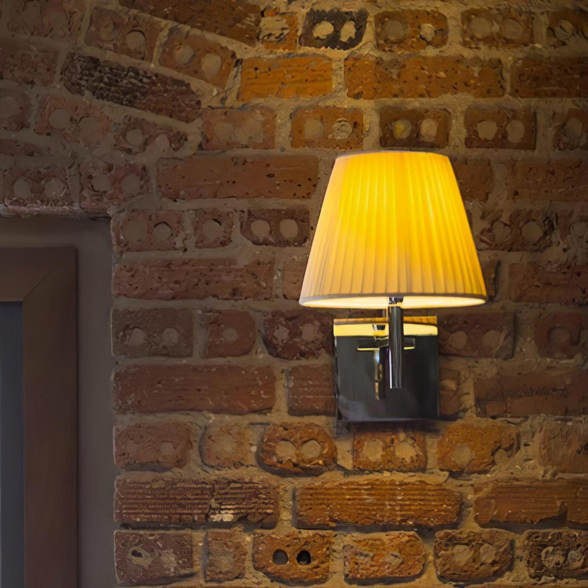 Chrome Prism Wall Lamp - Lumpaz