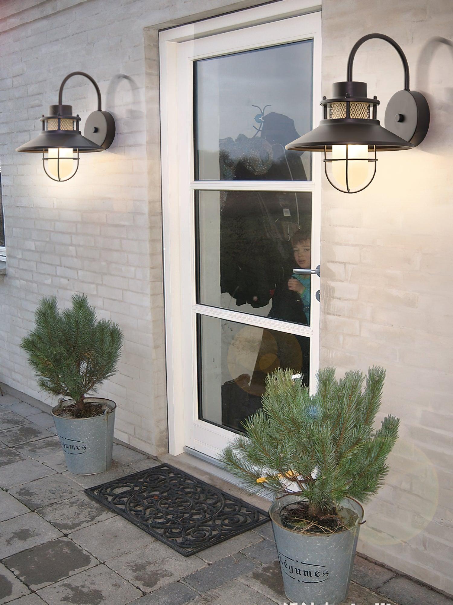 Felix Outdoor Wall Lamp - Lumpaz