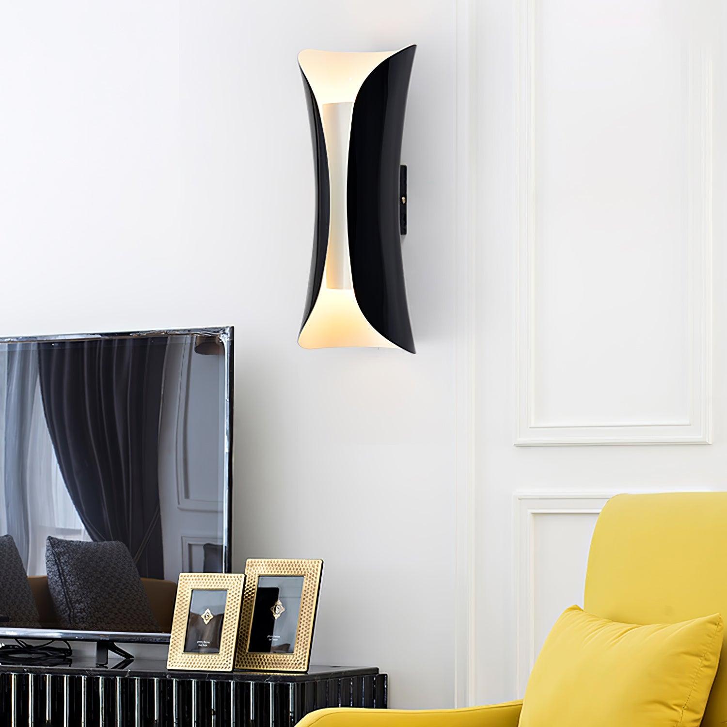 Small Waist Wall Lamp - Lumpaz