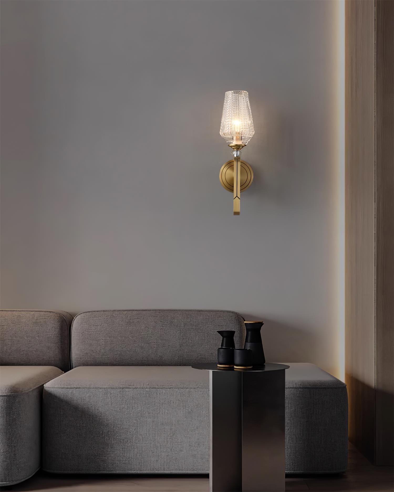 Devora Brass Wall Lamp - Lumpaz
