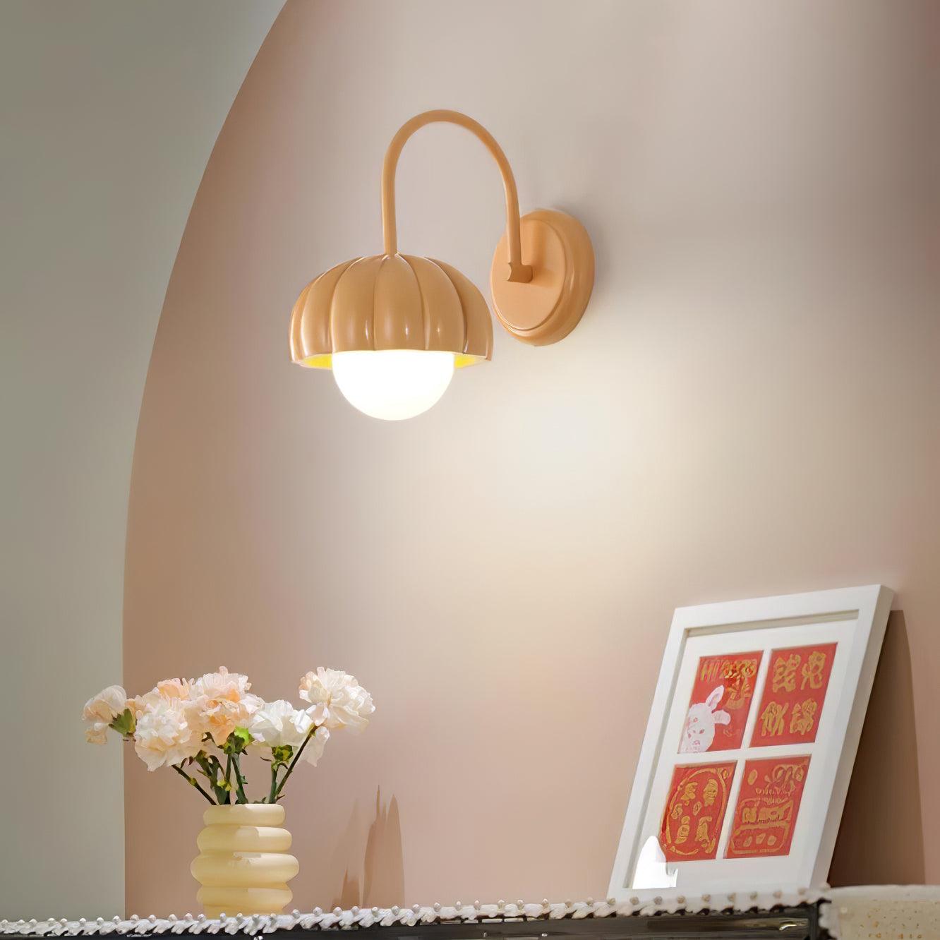 Creamy Pumpkin Wall Light - Lumpaz