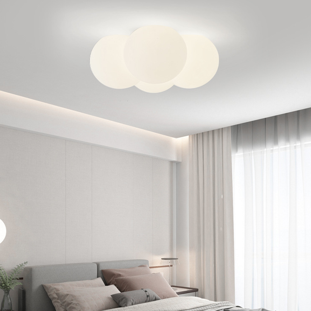 Modern White Cloud Bubbles Ceiling Light - Lumpaz