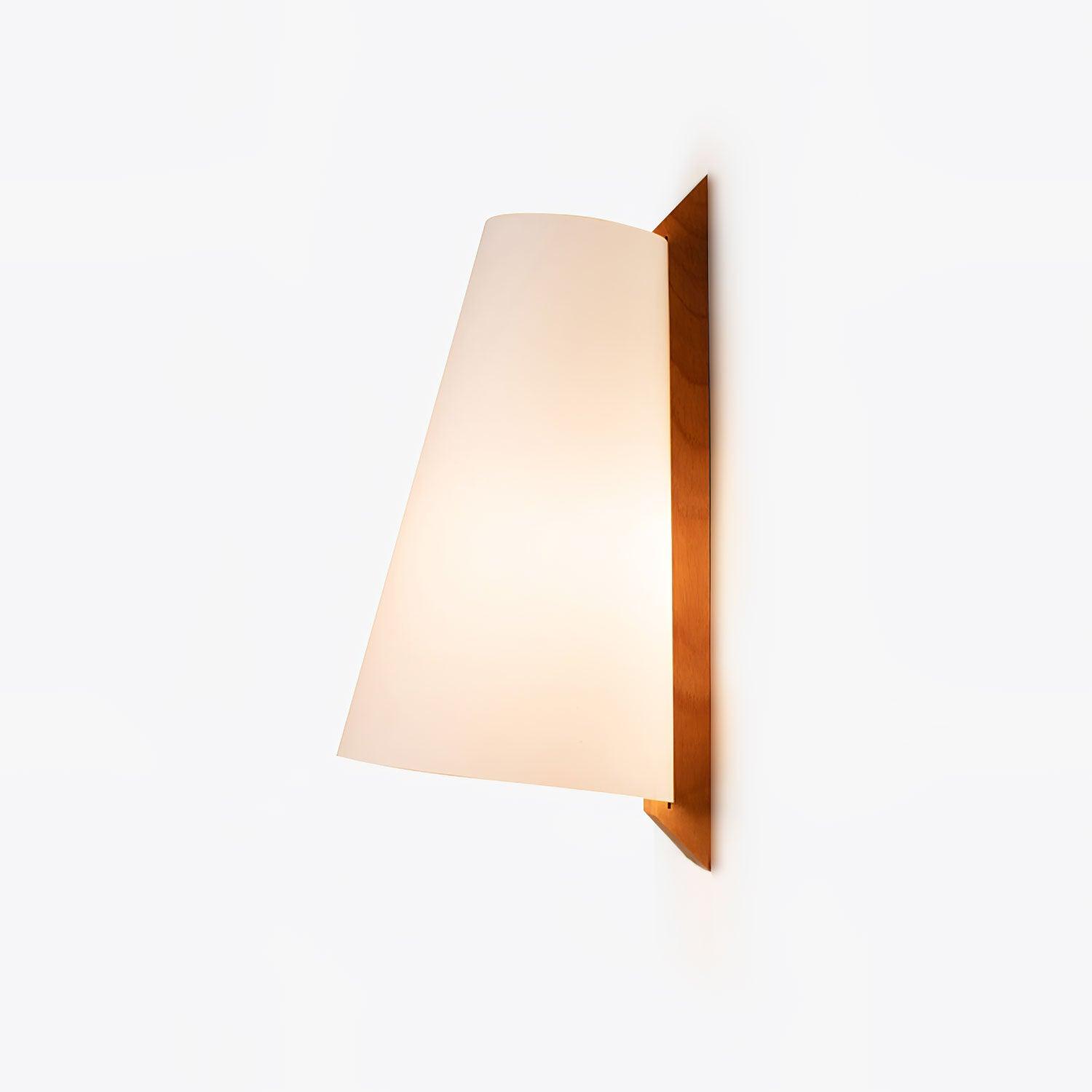 Lupe Wall Lamp - Lumpaz