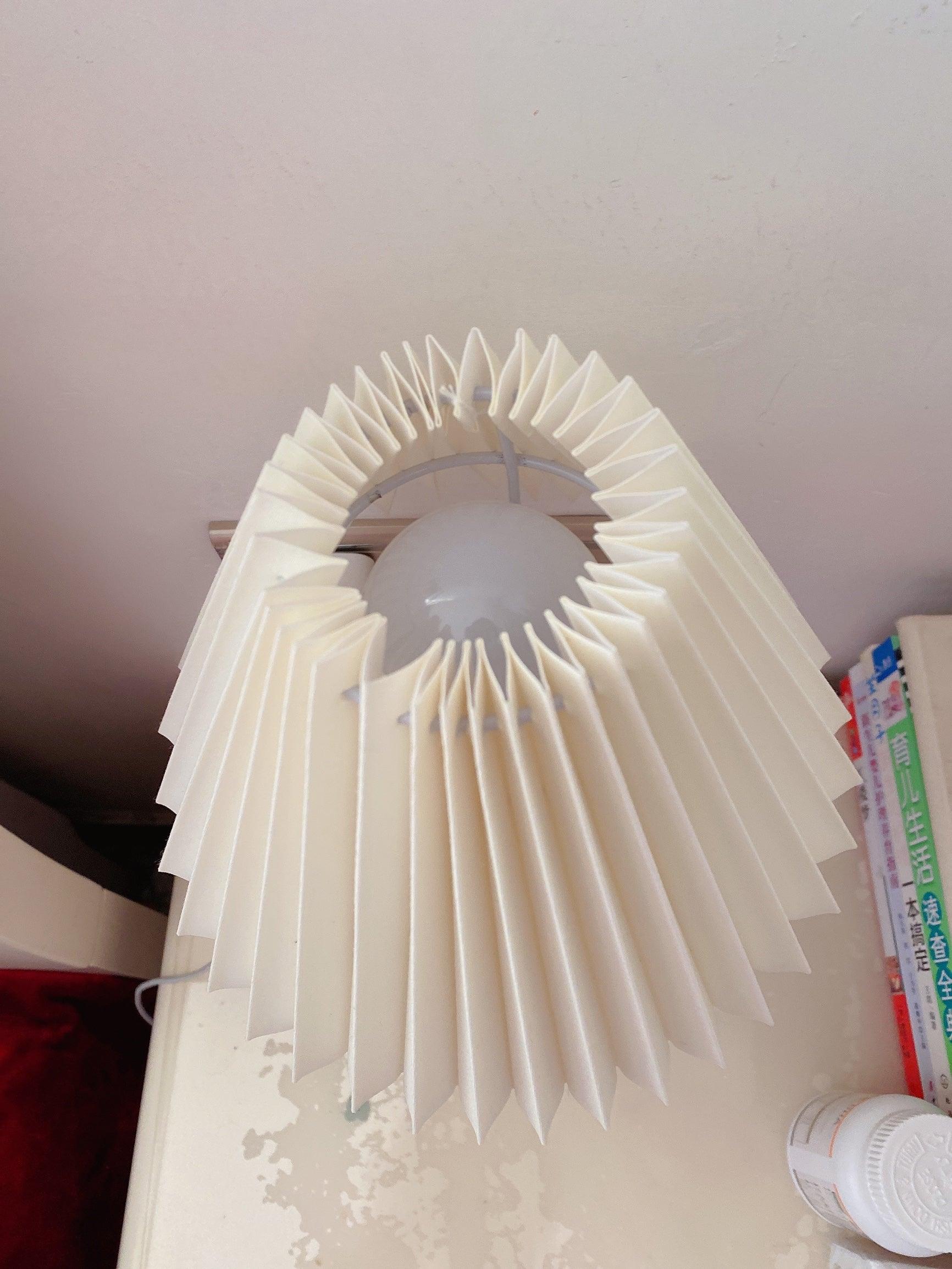 Plug-in Wall Light - Lumpaz