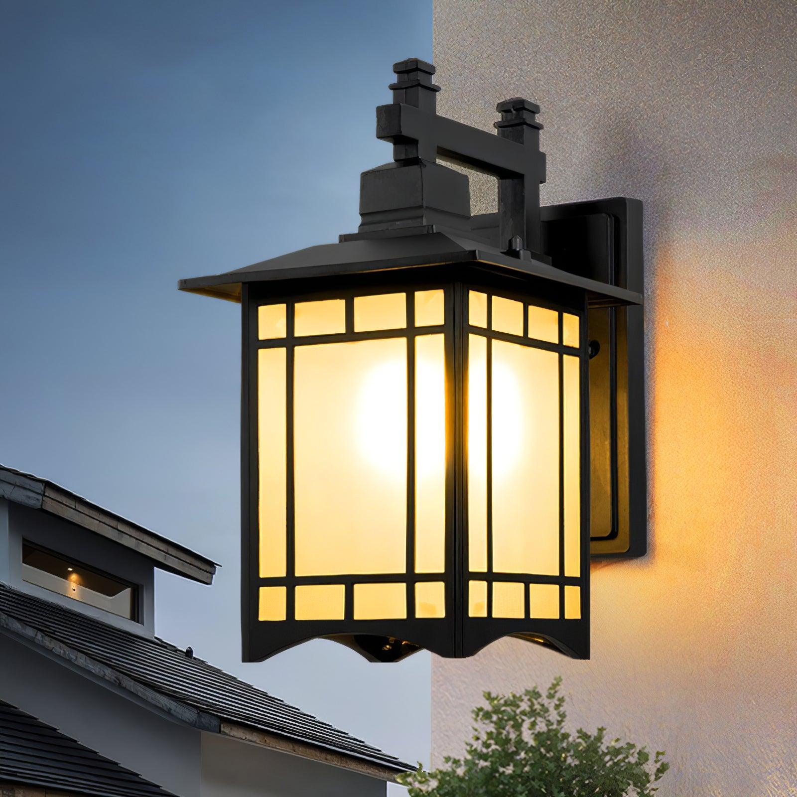 Orm House Wall Light - Lumpaz